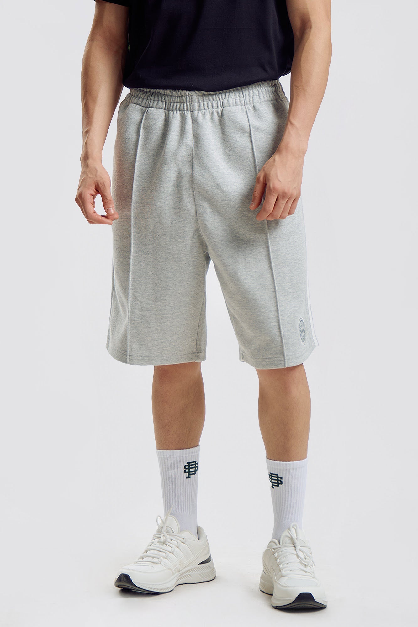 Baggy Fit Knit Shorts with Side Taping