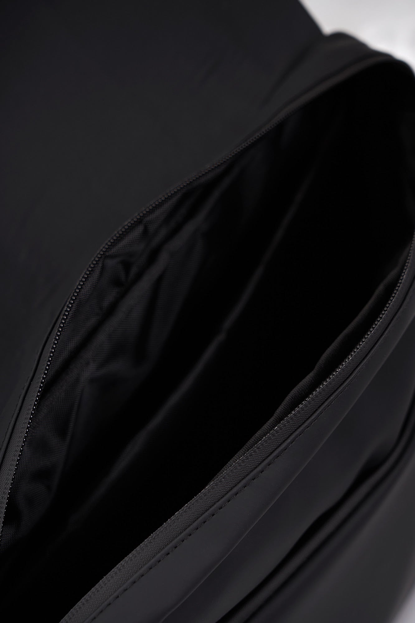 994706-Black (4).jpg