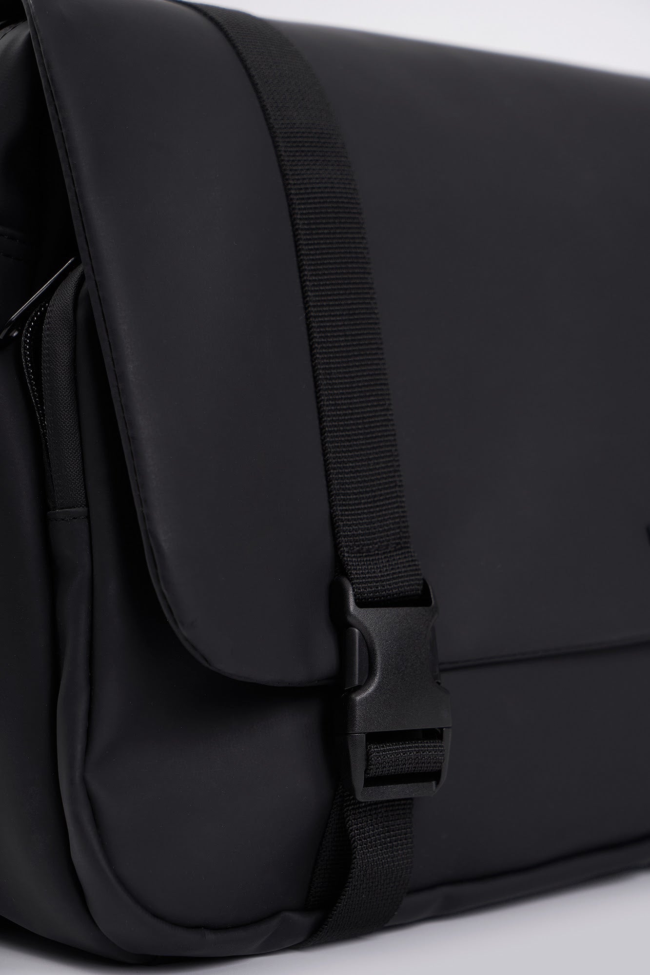 994706-Black (6).jpg