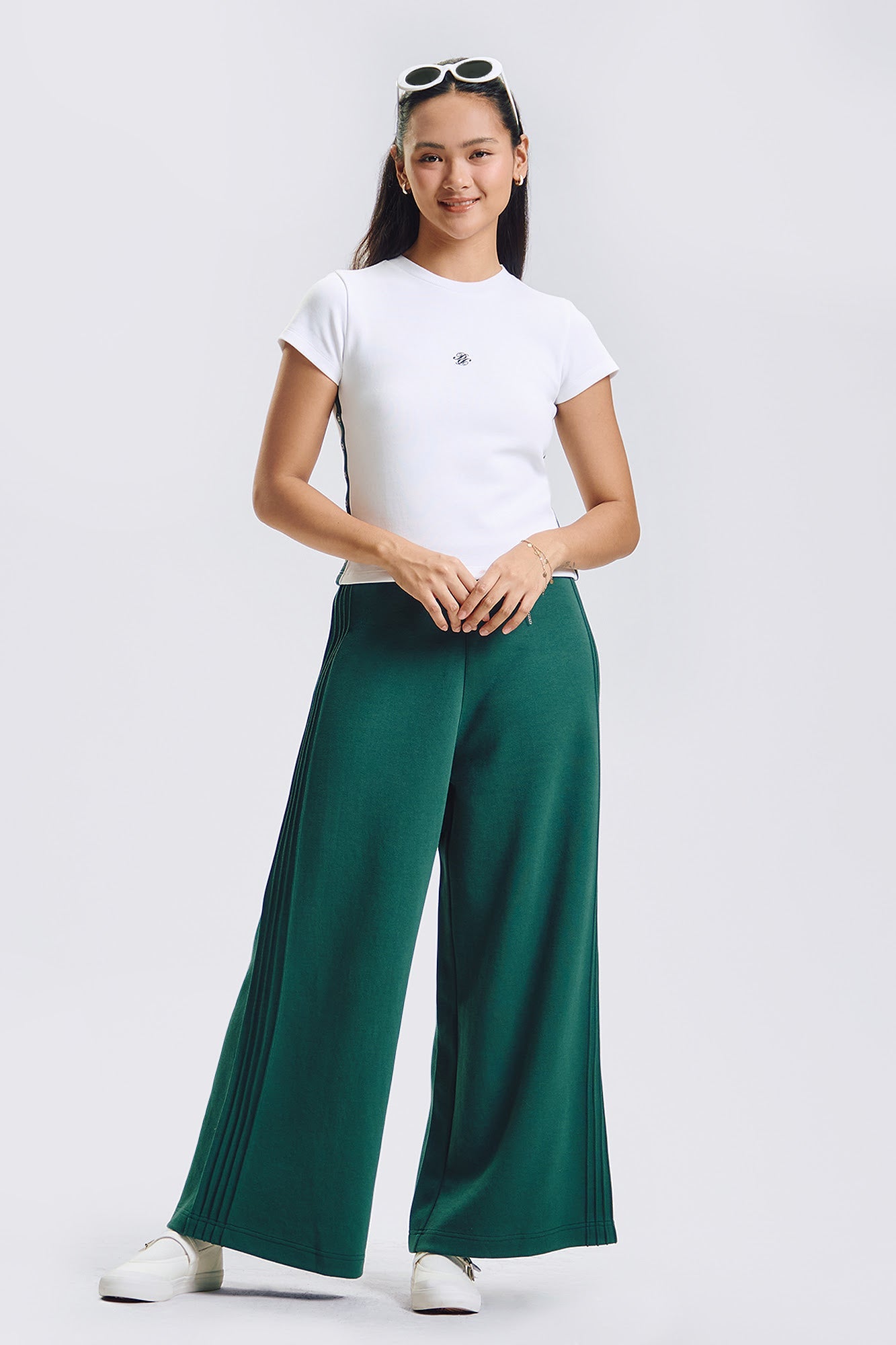 Wide Fit Sweatpants with Side Pintucks