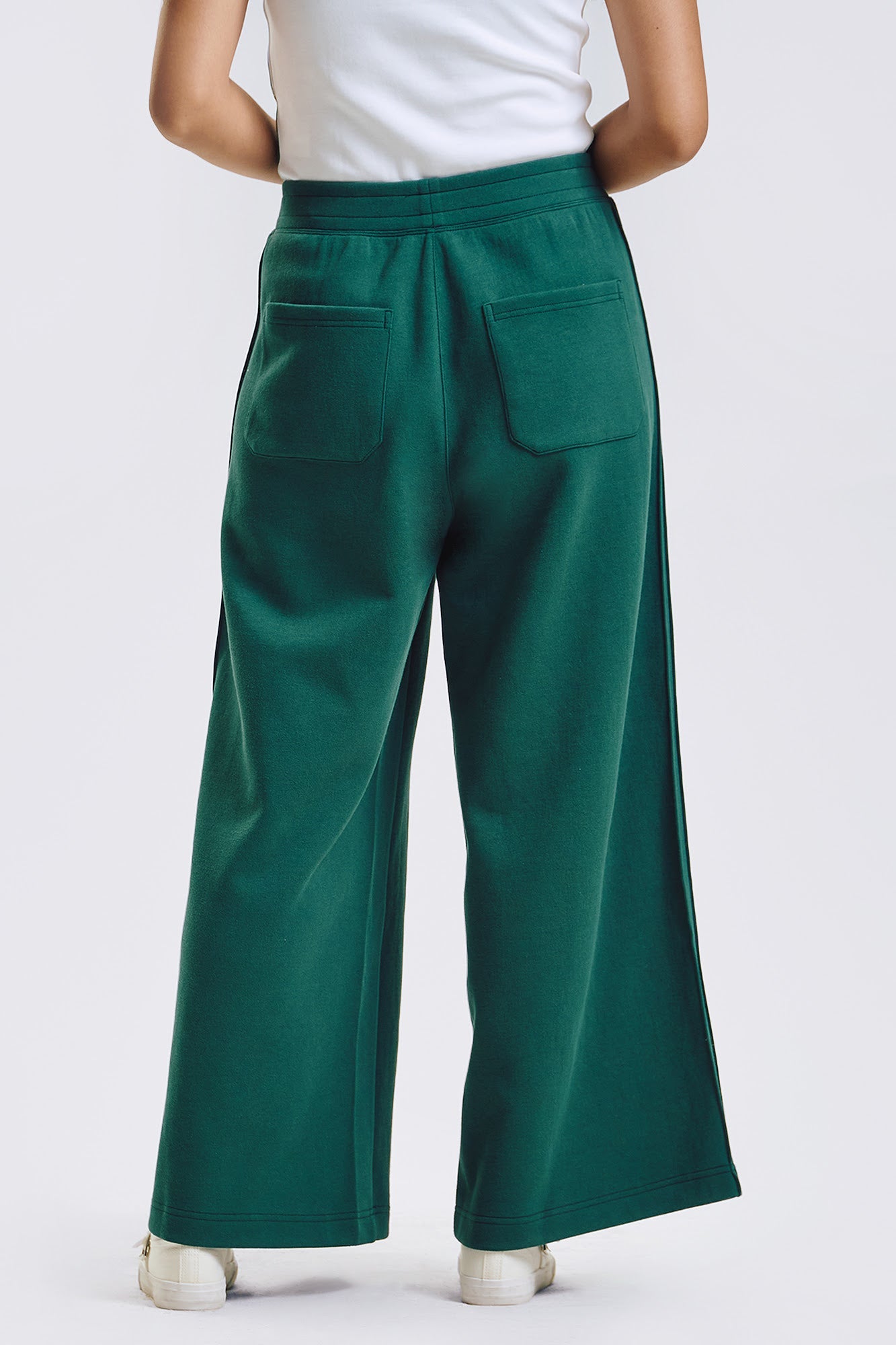 Wide Fit Sweatpants with Side Pintucks