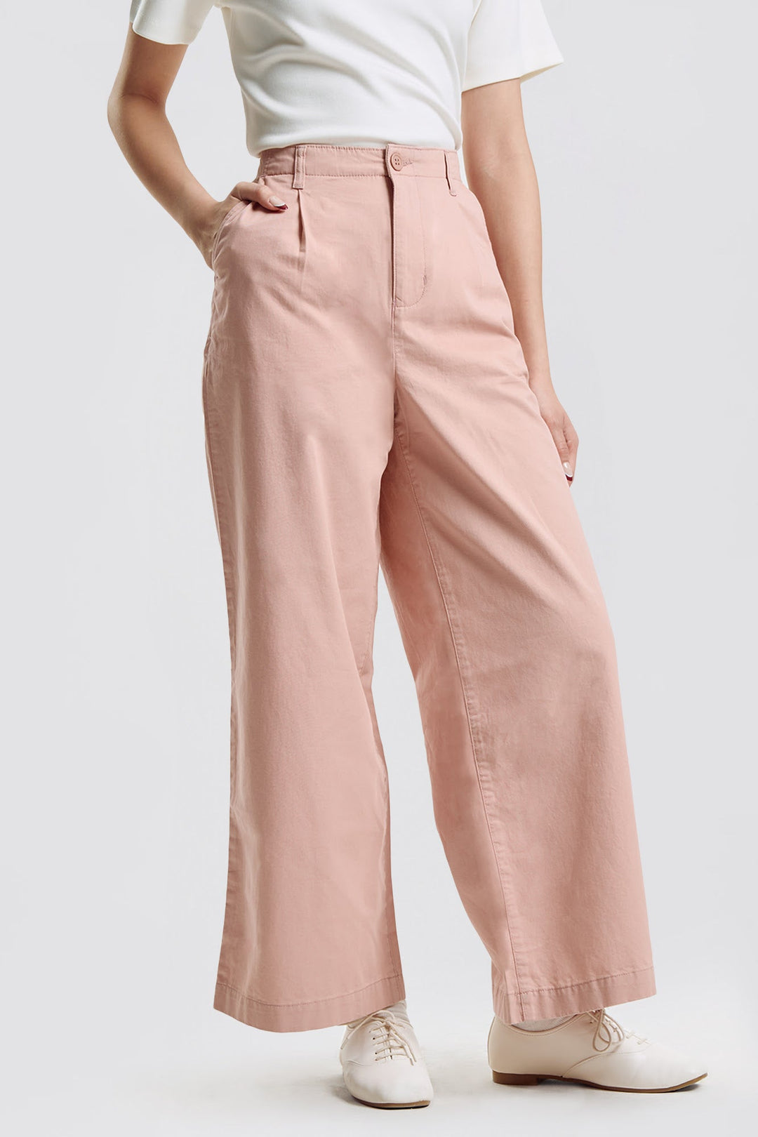 Wide Fit Pleated Pants