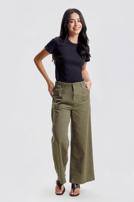 Wide Fit Pleated Pants
