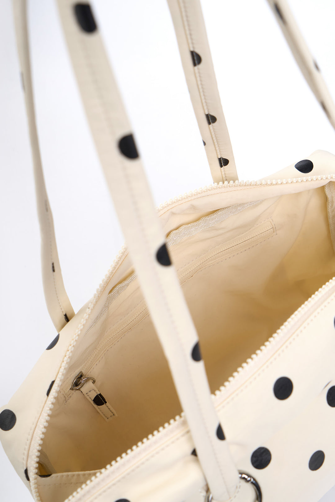 994758-Cream (3).jpg