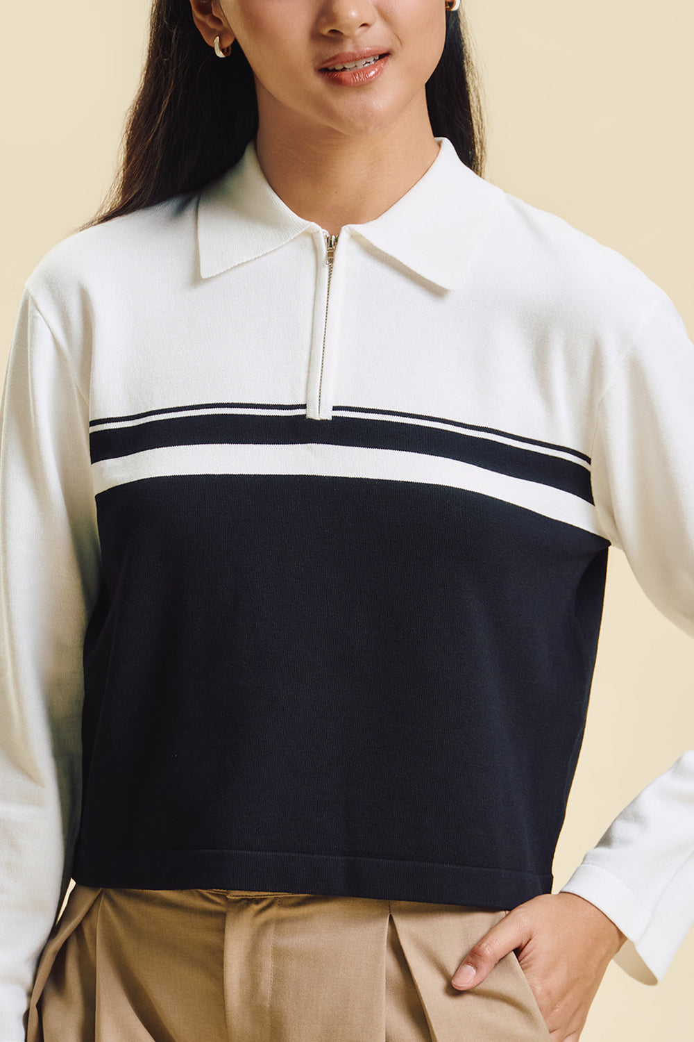 994844-Black (1).jpg