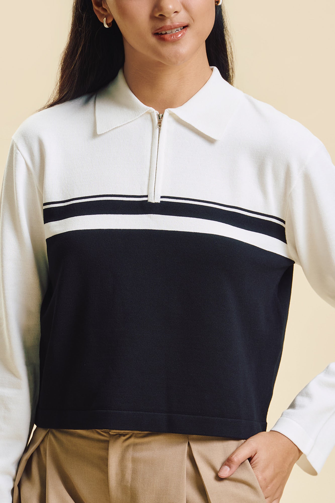 994844-Black (1).jpg