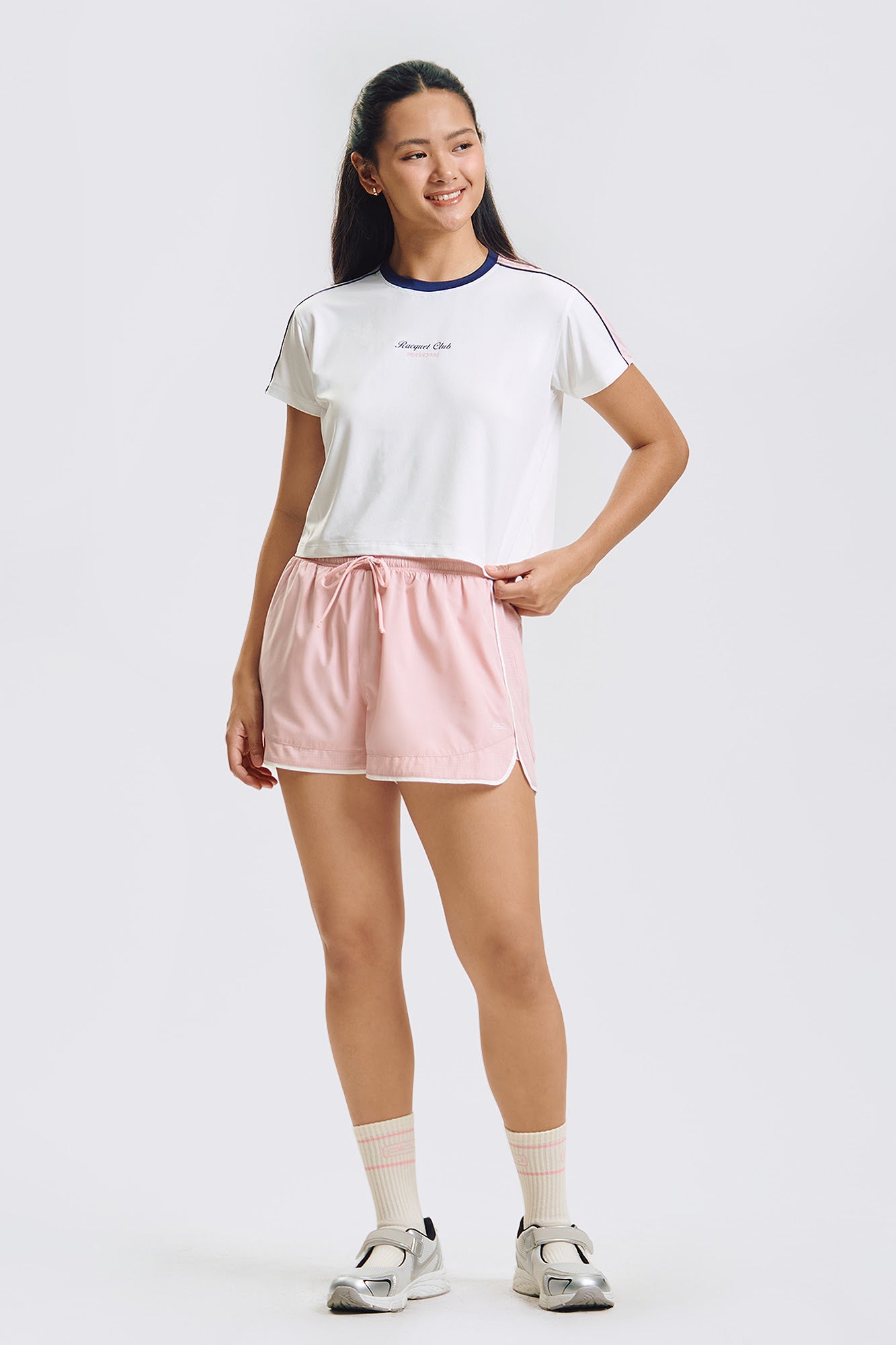 994847-Off White (1).jpg