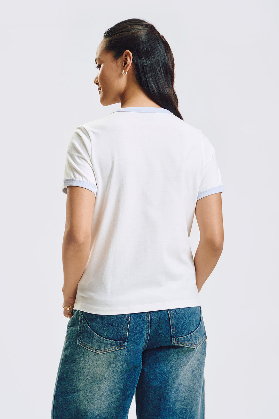 994862-Off White (3).jpg