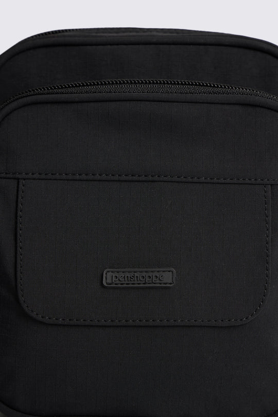 995020-Black (2).jpg