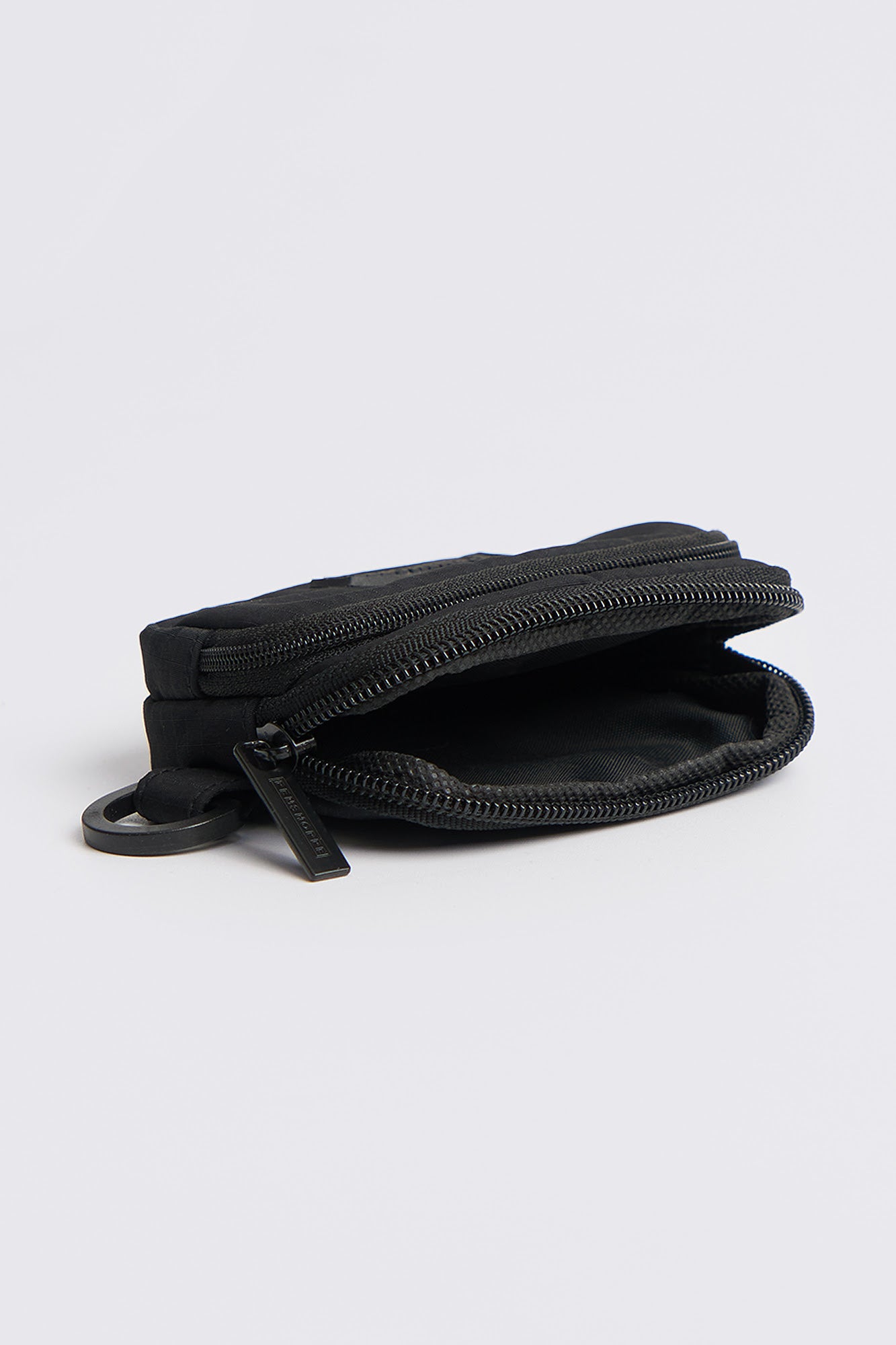 995025-Black (5).jpg