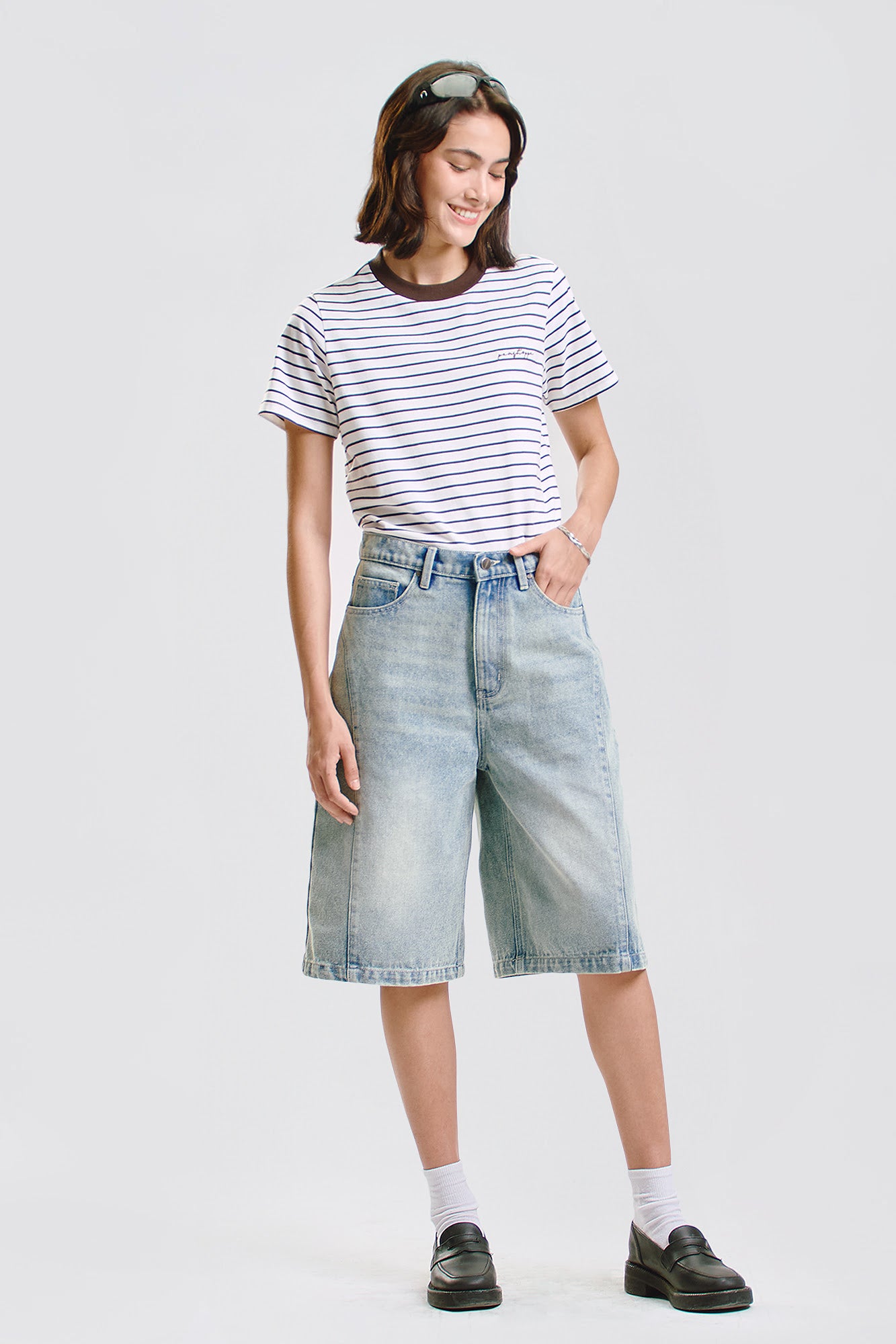 995040-Medium Blue (1).jpg