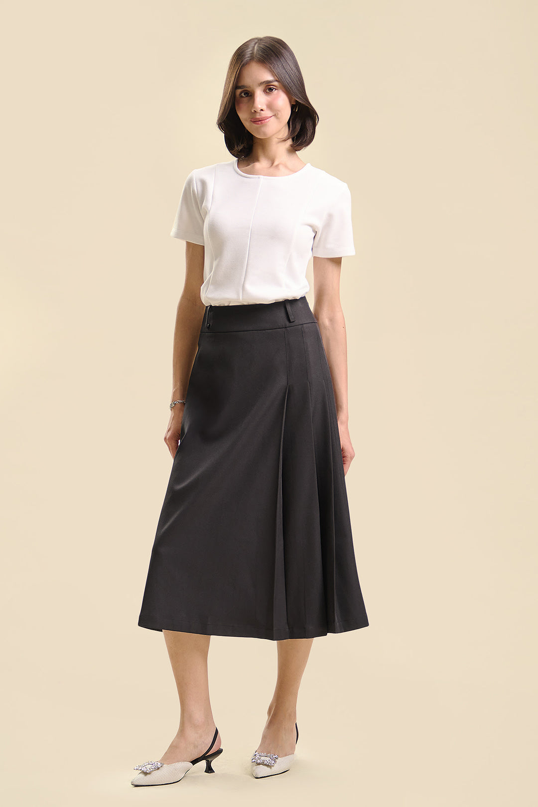 995086-Charcoal (1).jpg