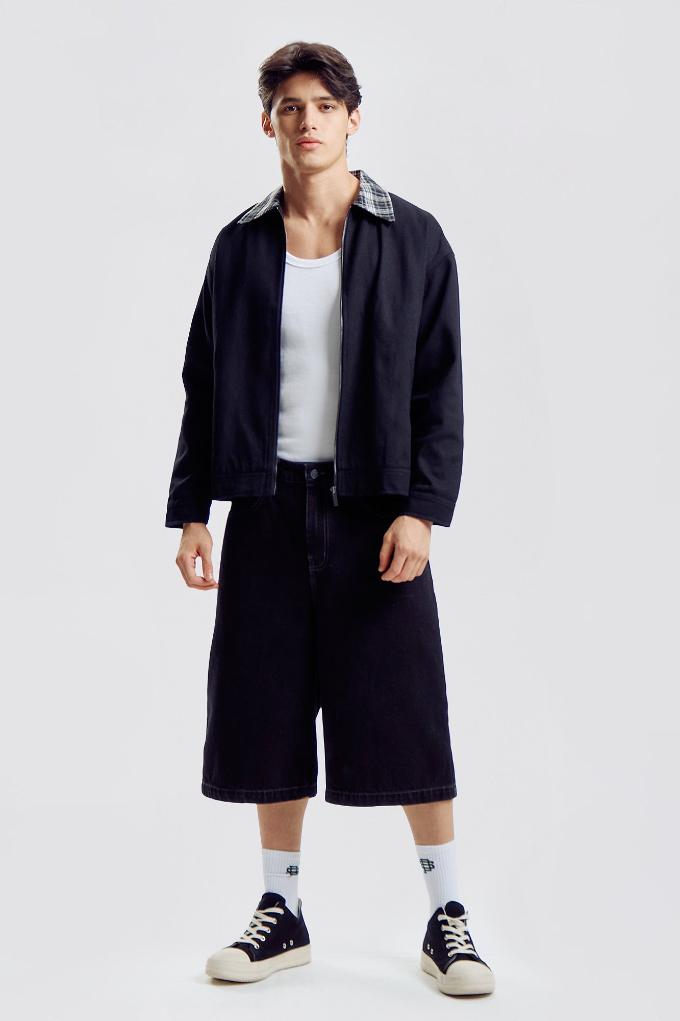 995091-Black (1).jpg