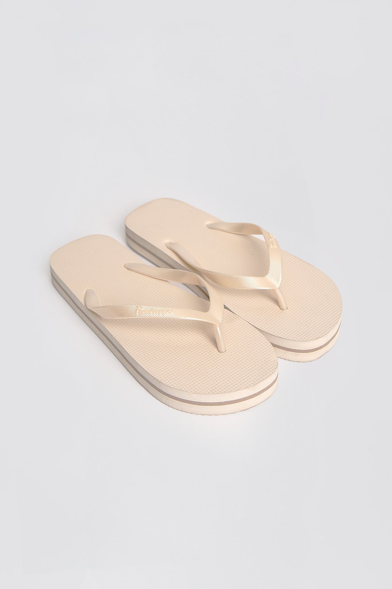 Women's Flip Flops with Metallic Strap