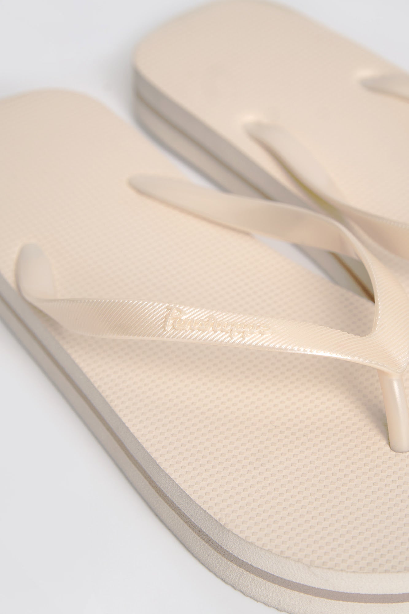 Women's Flip Flops with Metallic Strap