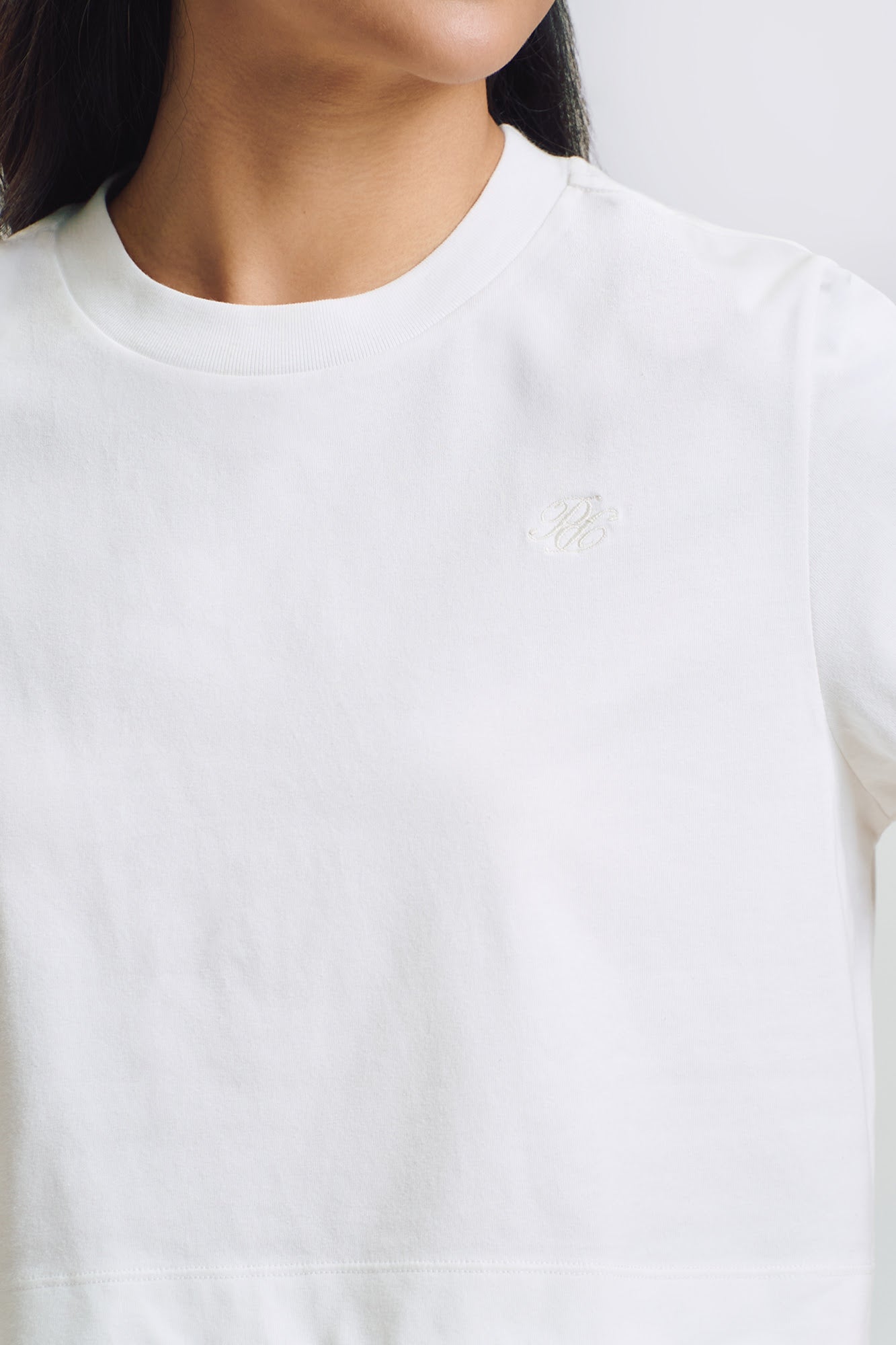 995191-Off White (2).jpg