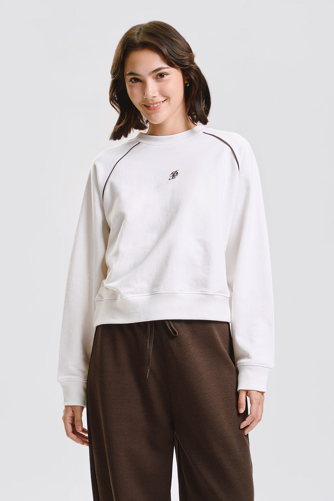 995215-Off White (4).jpg