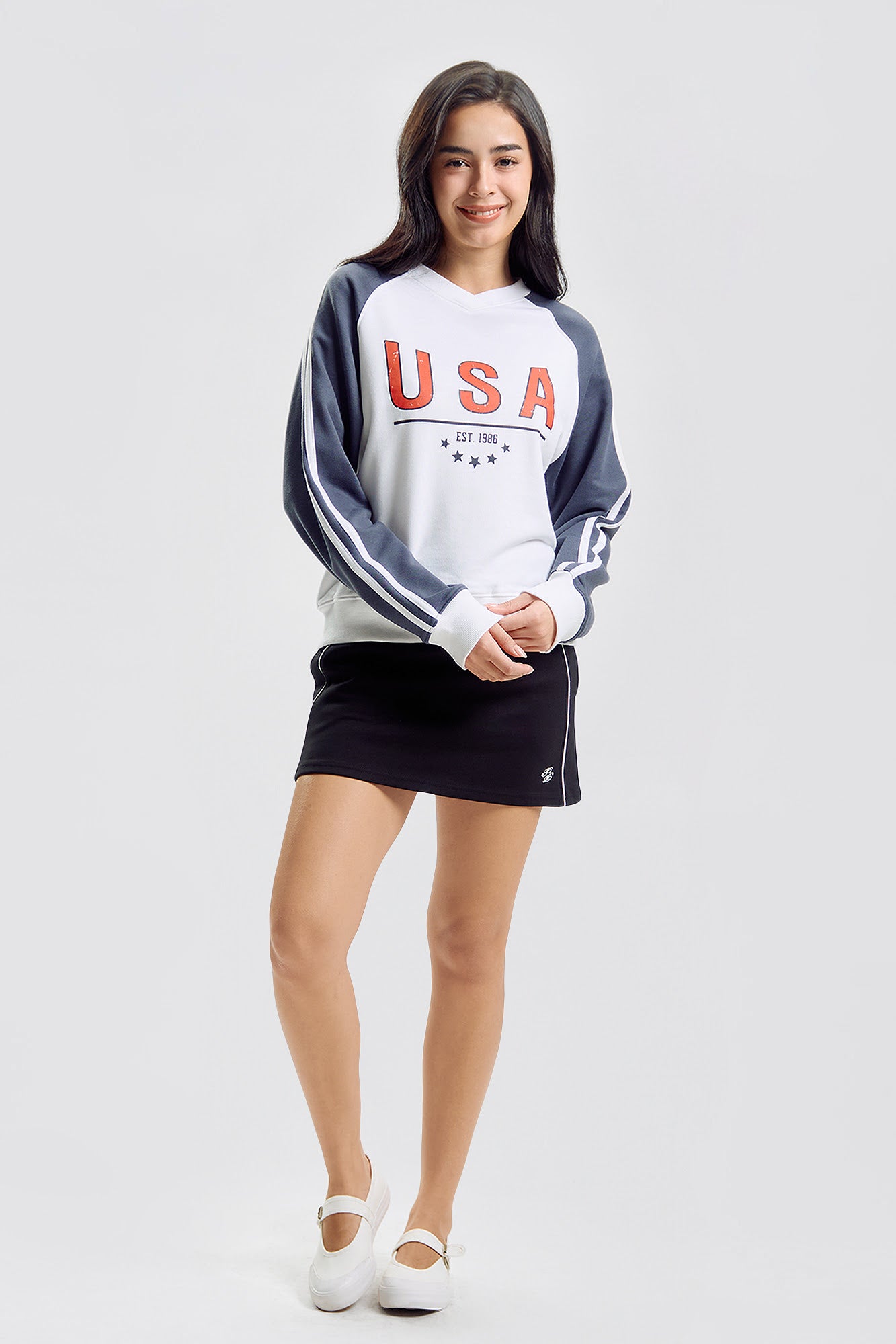 995219-Off White (1).jpg