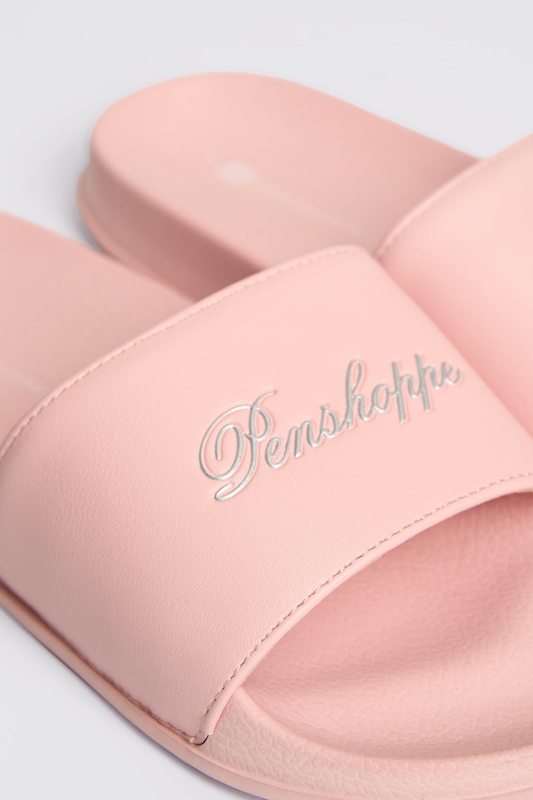 995258-Blush (4).jpg