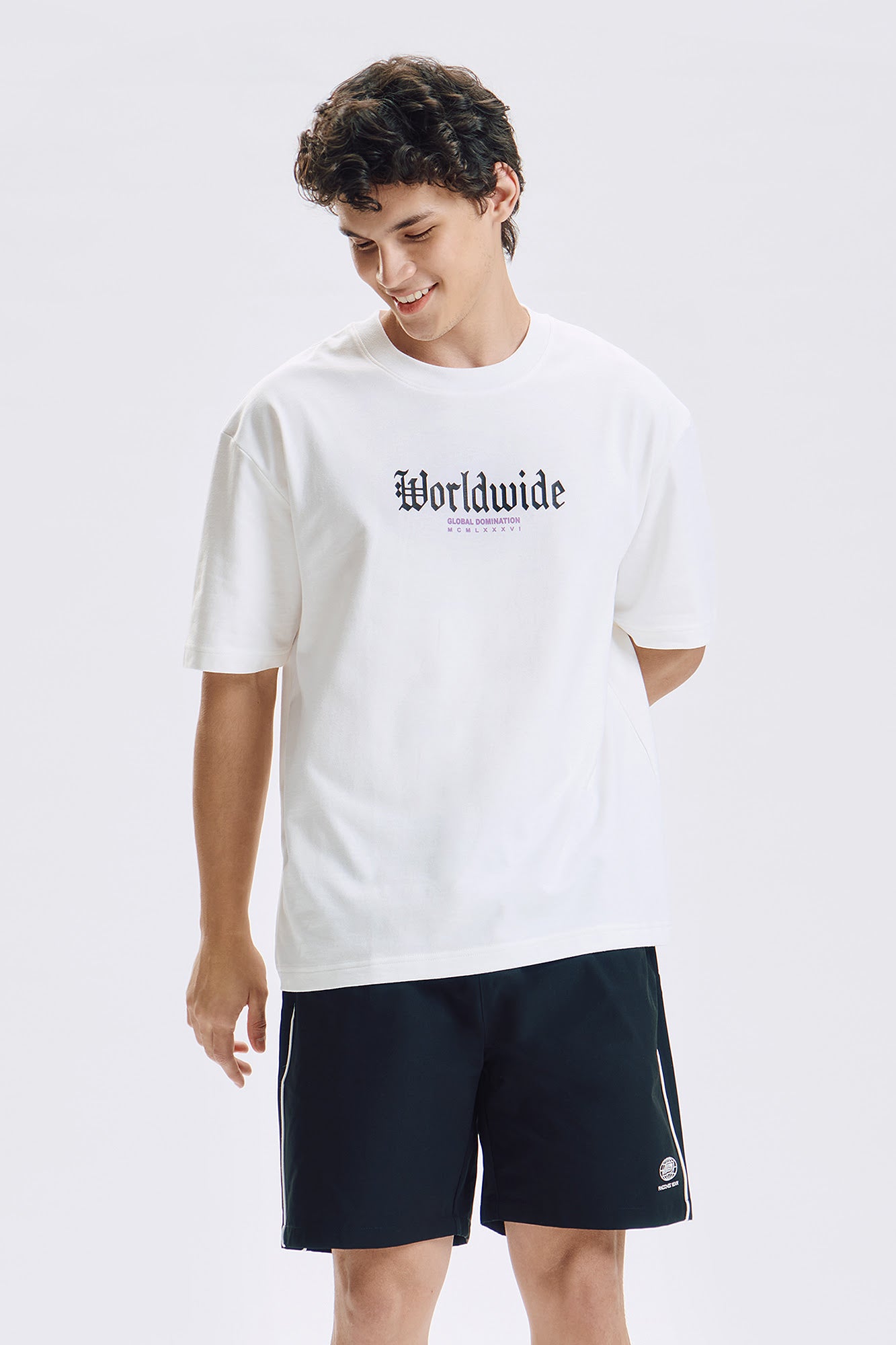 995273-Ivory (4).jpg