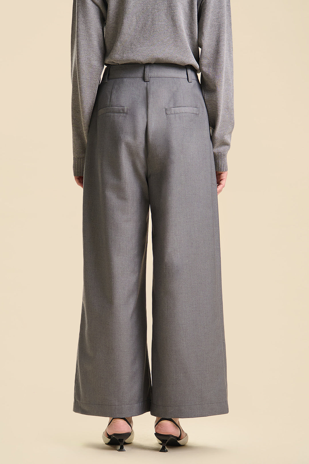 995299-Gray (3).jpg