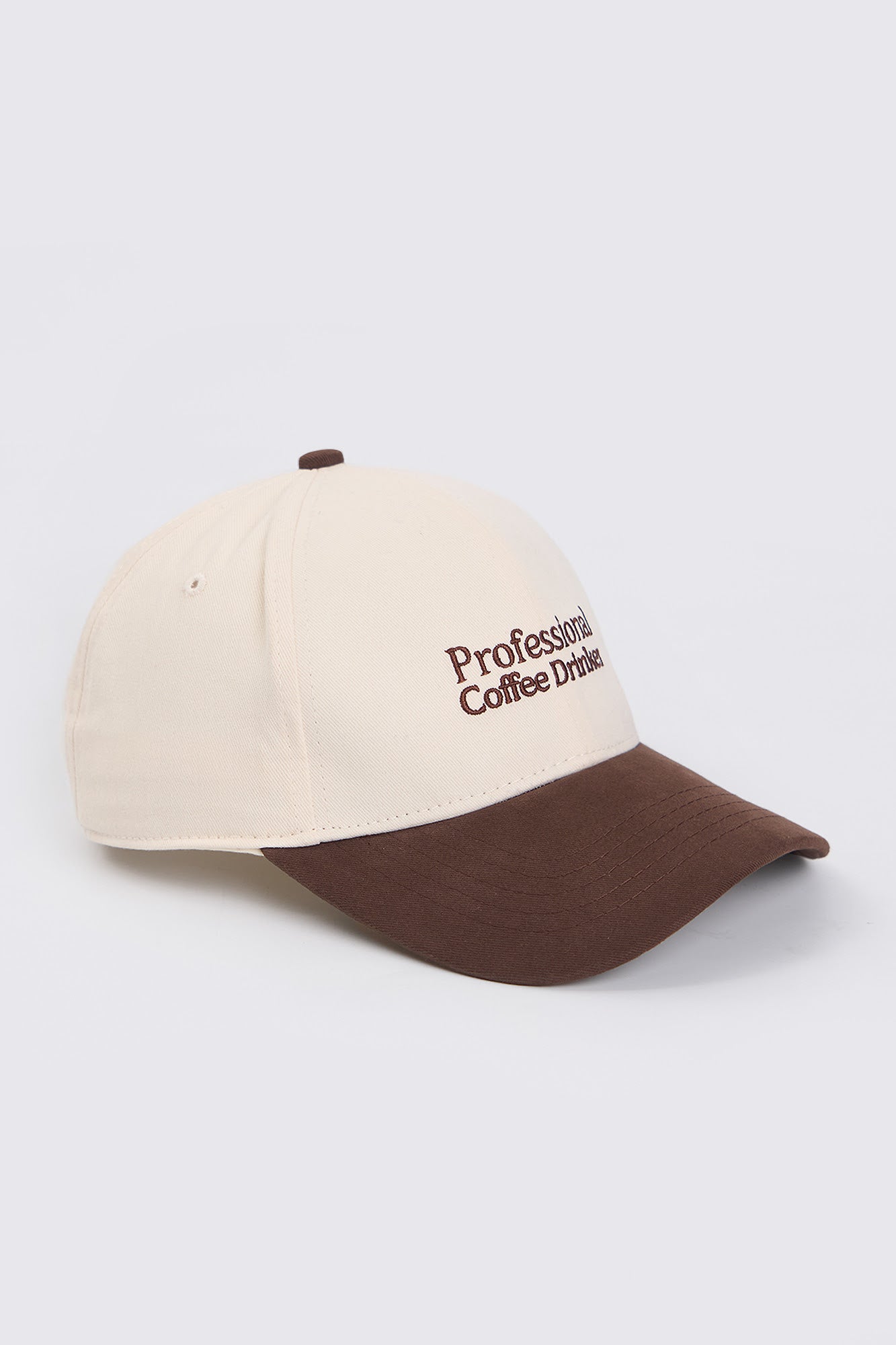 995390-Off White (1).jpg