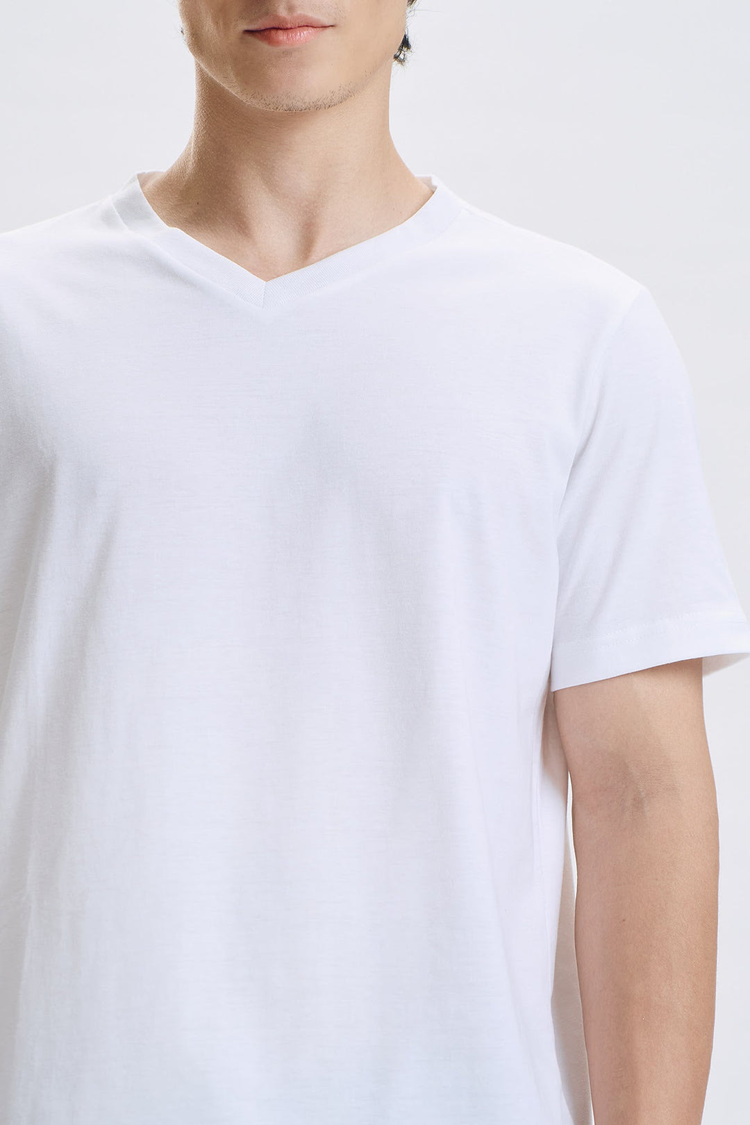 Essentials V-Neck T-Shirt
