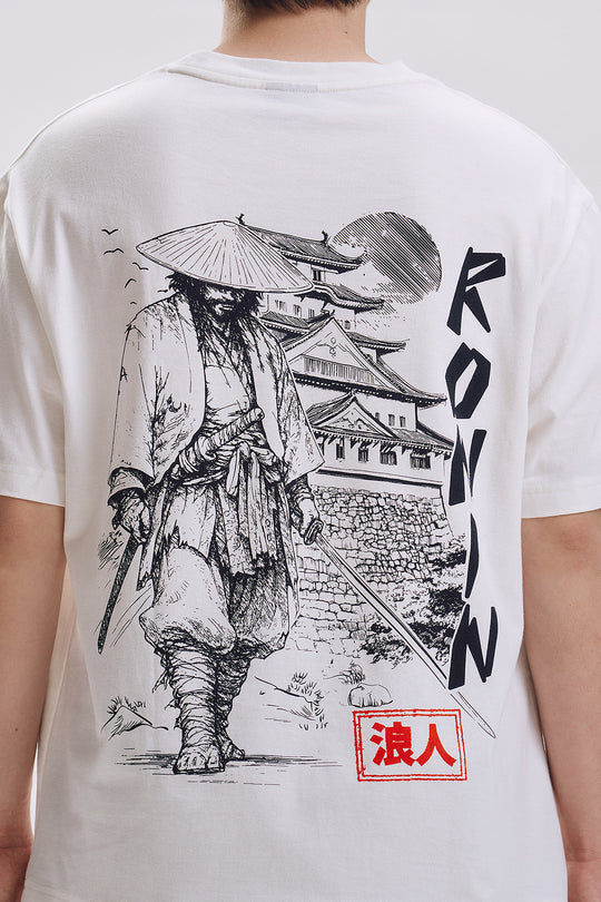 995418-Ivory (2).jpg