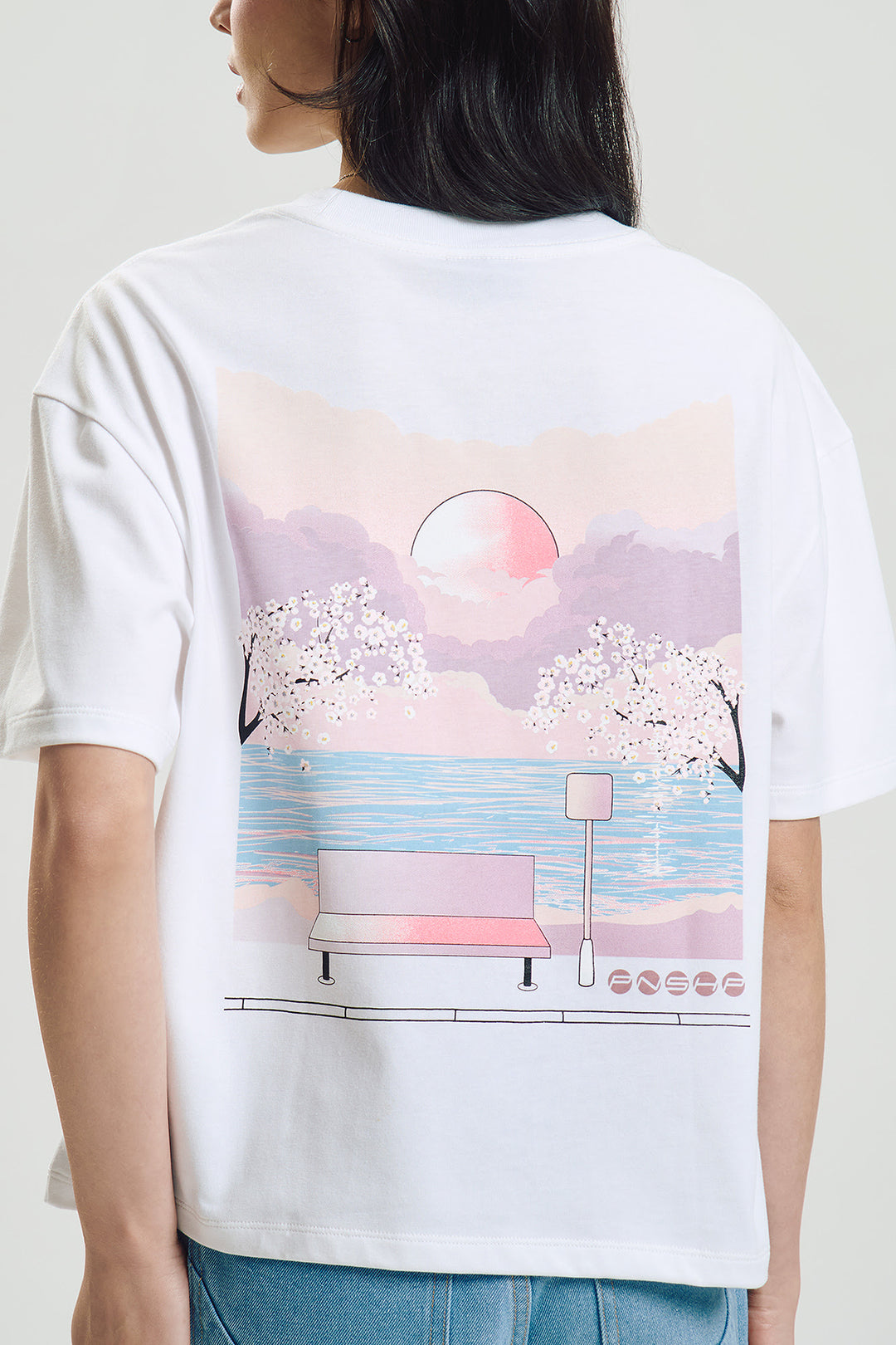 995545-Off White (3).jpg