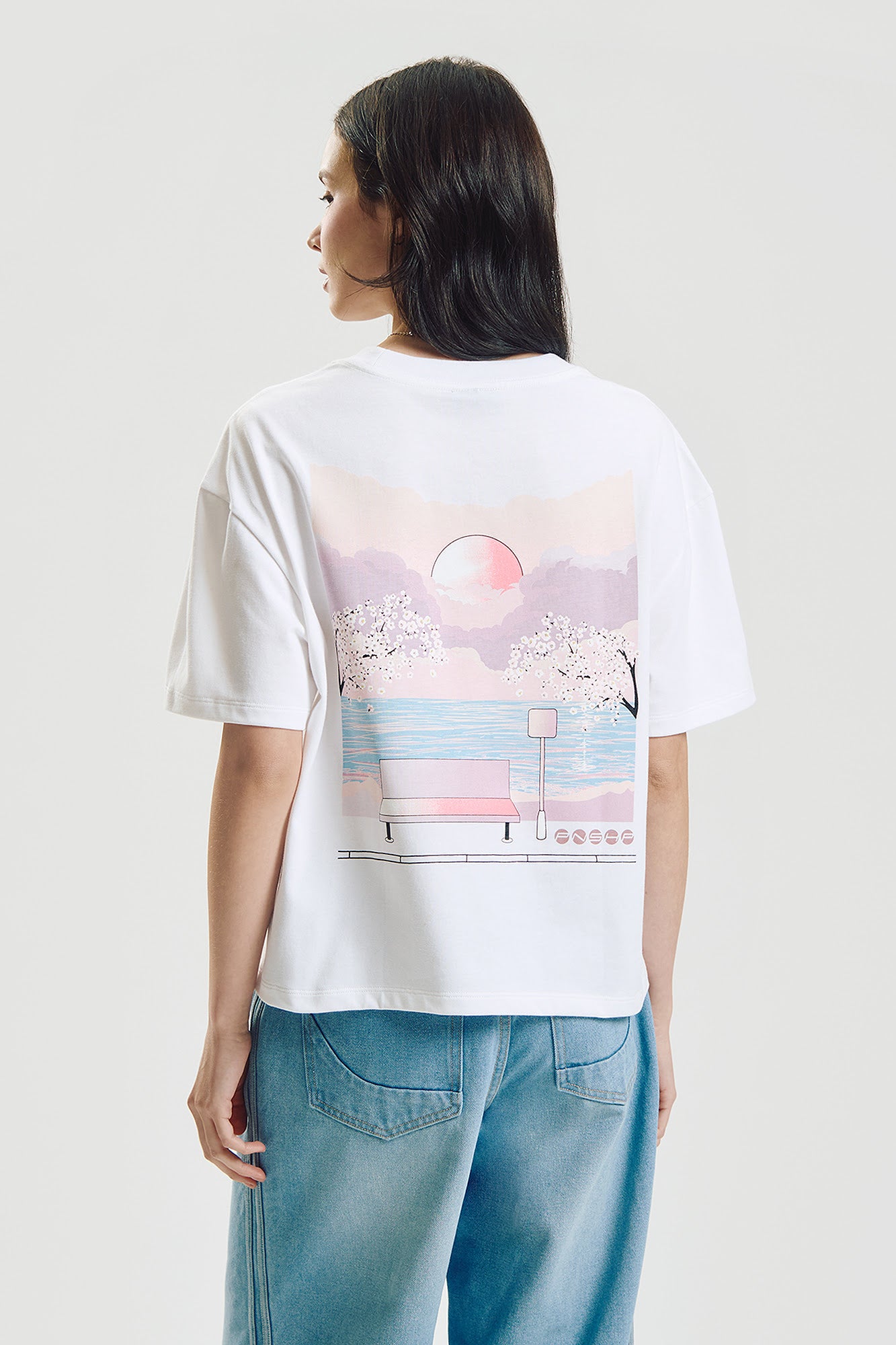 995545-Off White (4).jpg