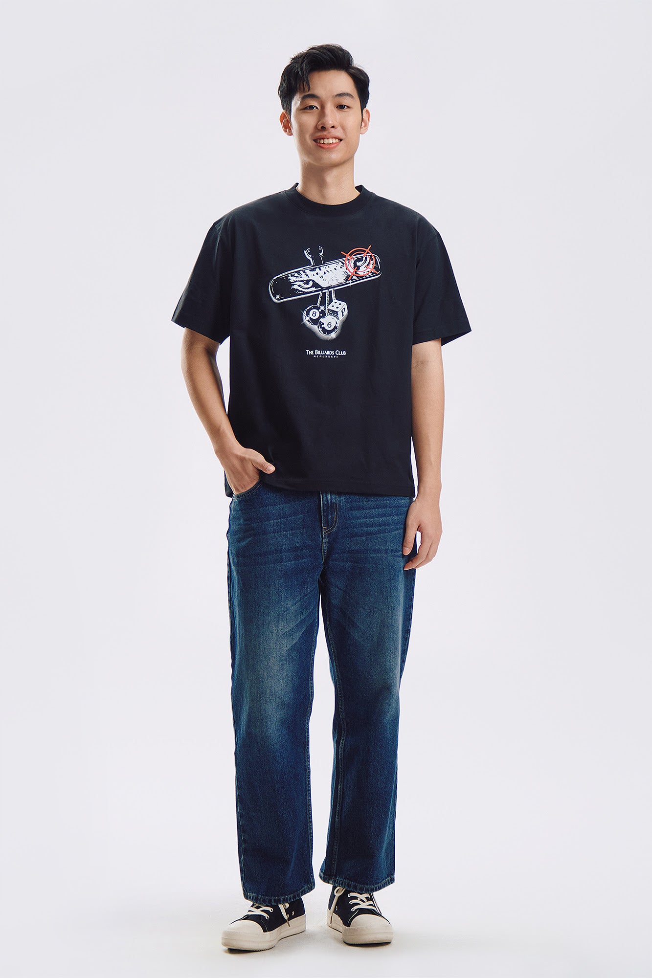 995752-Black (1).jpg