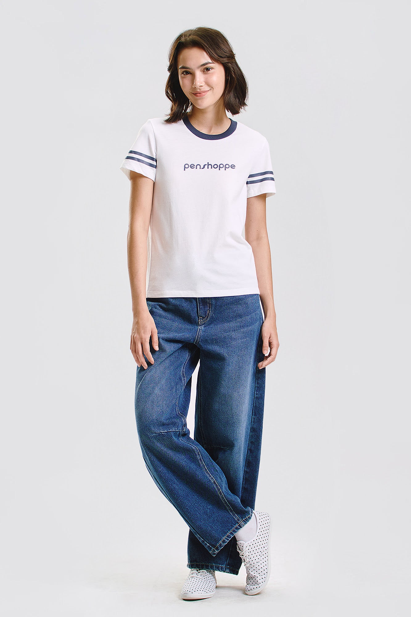995872-Off White (1).jpg