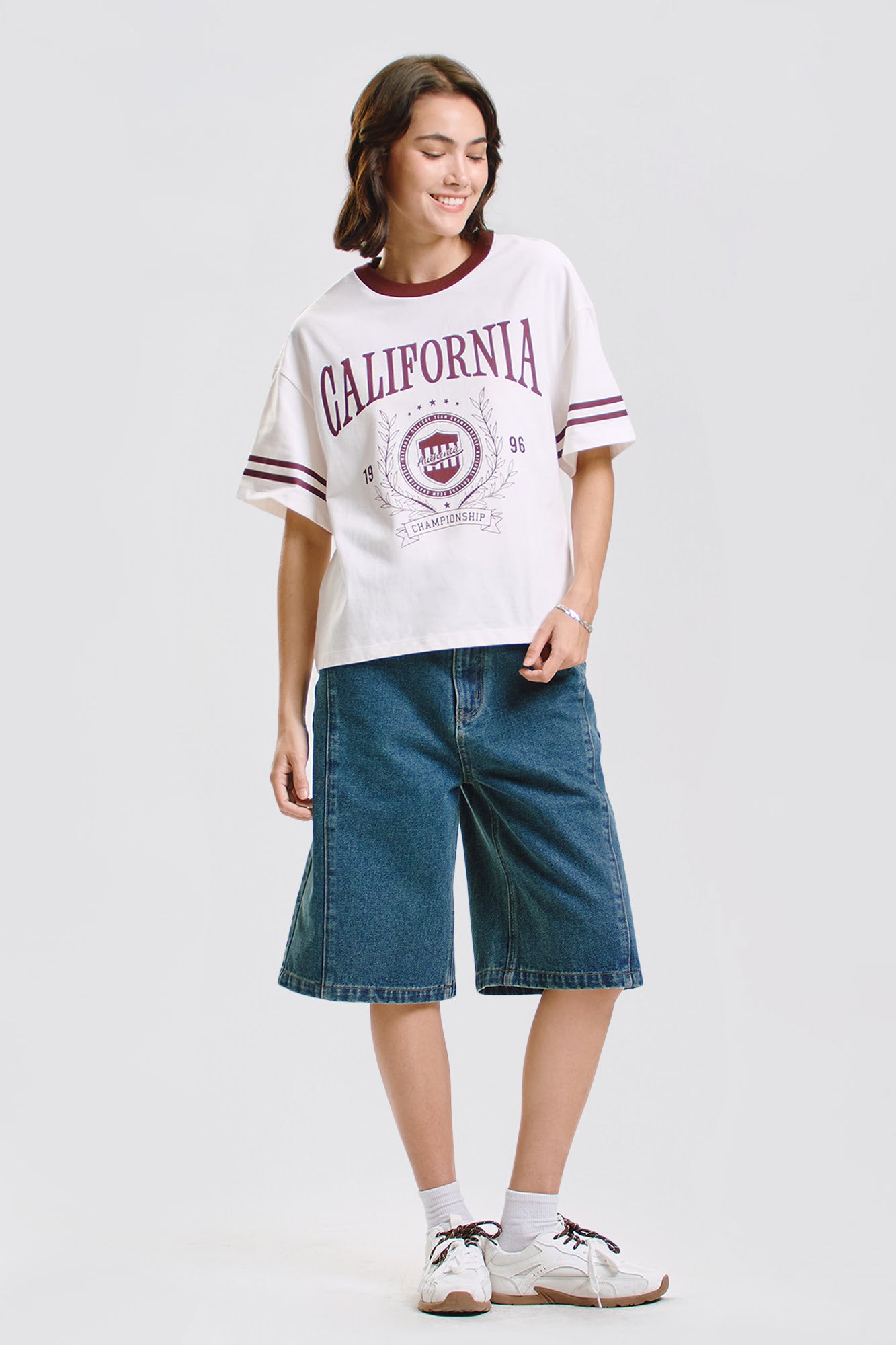 995882-Off White (1).jpg