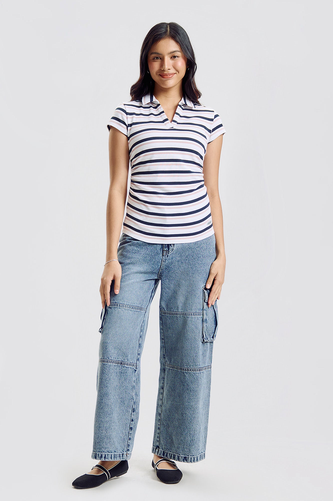 995887-Off White (1).jpg