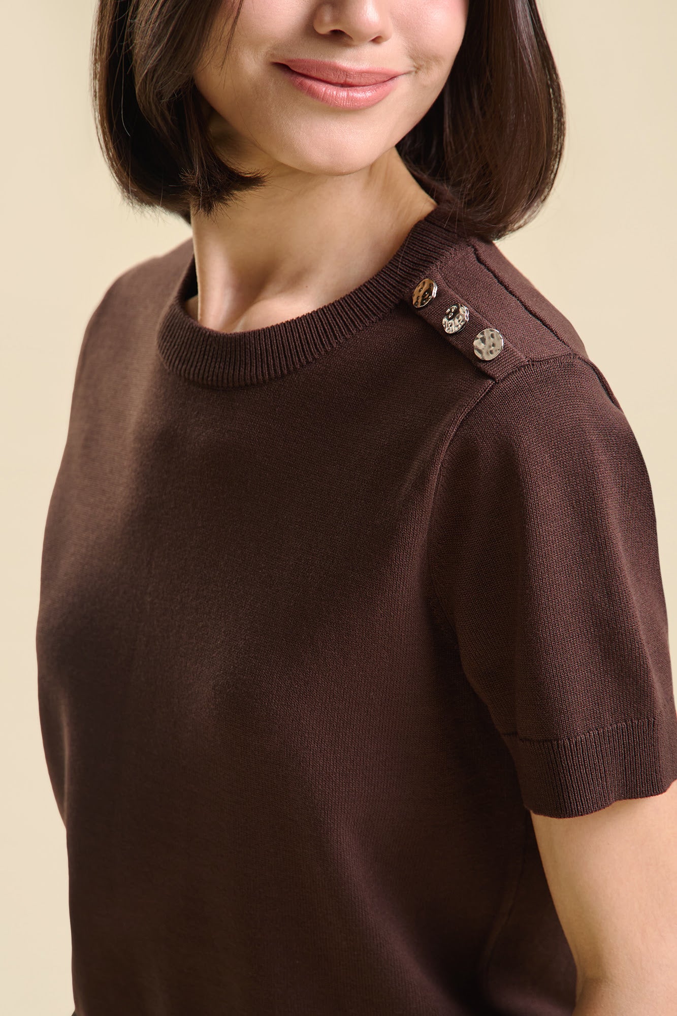Dress Code Light Knit Top
