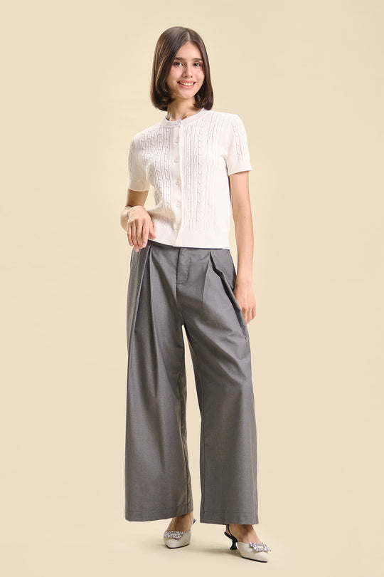 995916-Off White (1).jpg