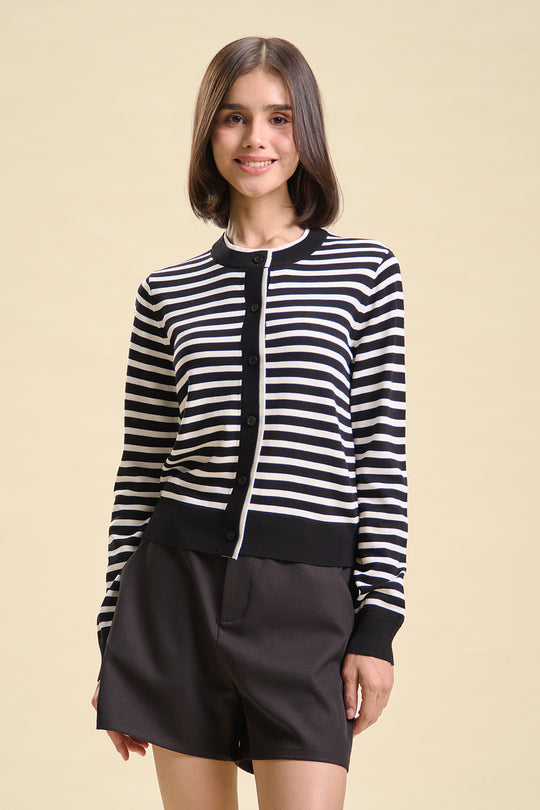 files/995939-Black_3.jpg