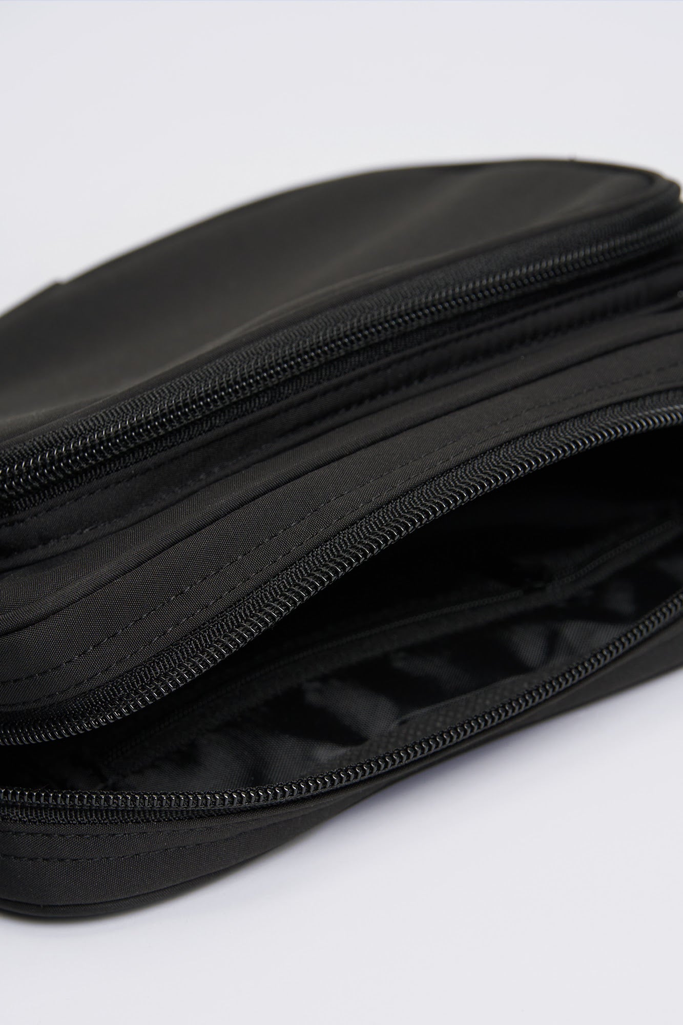 995963-Black (1).jpg
