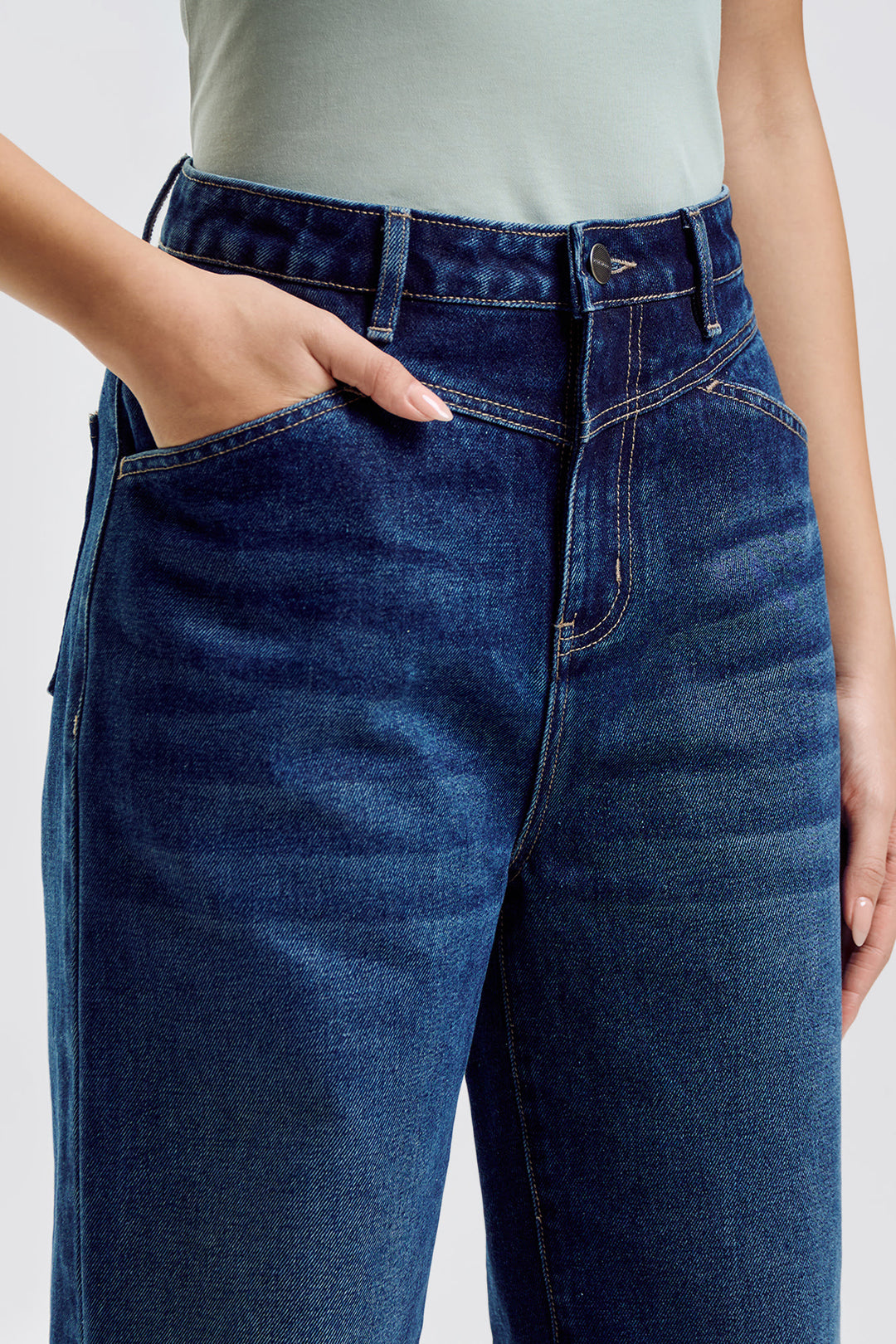 995976-Blue (2).jpg