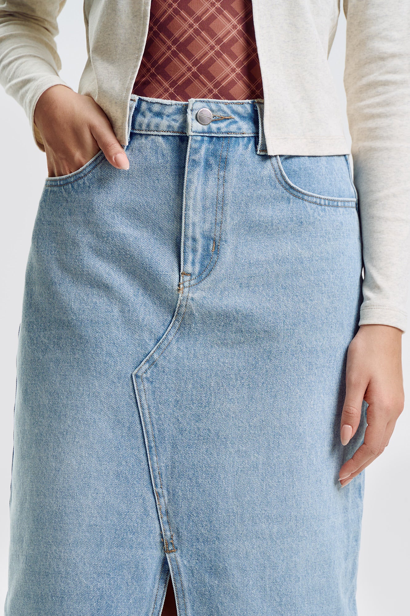 995982-Light Blue (2).jpg