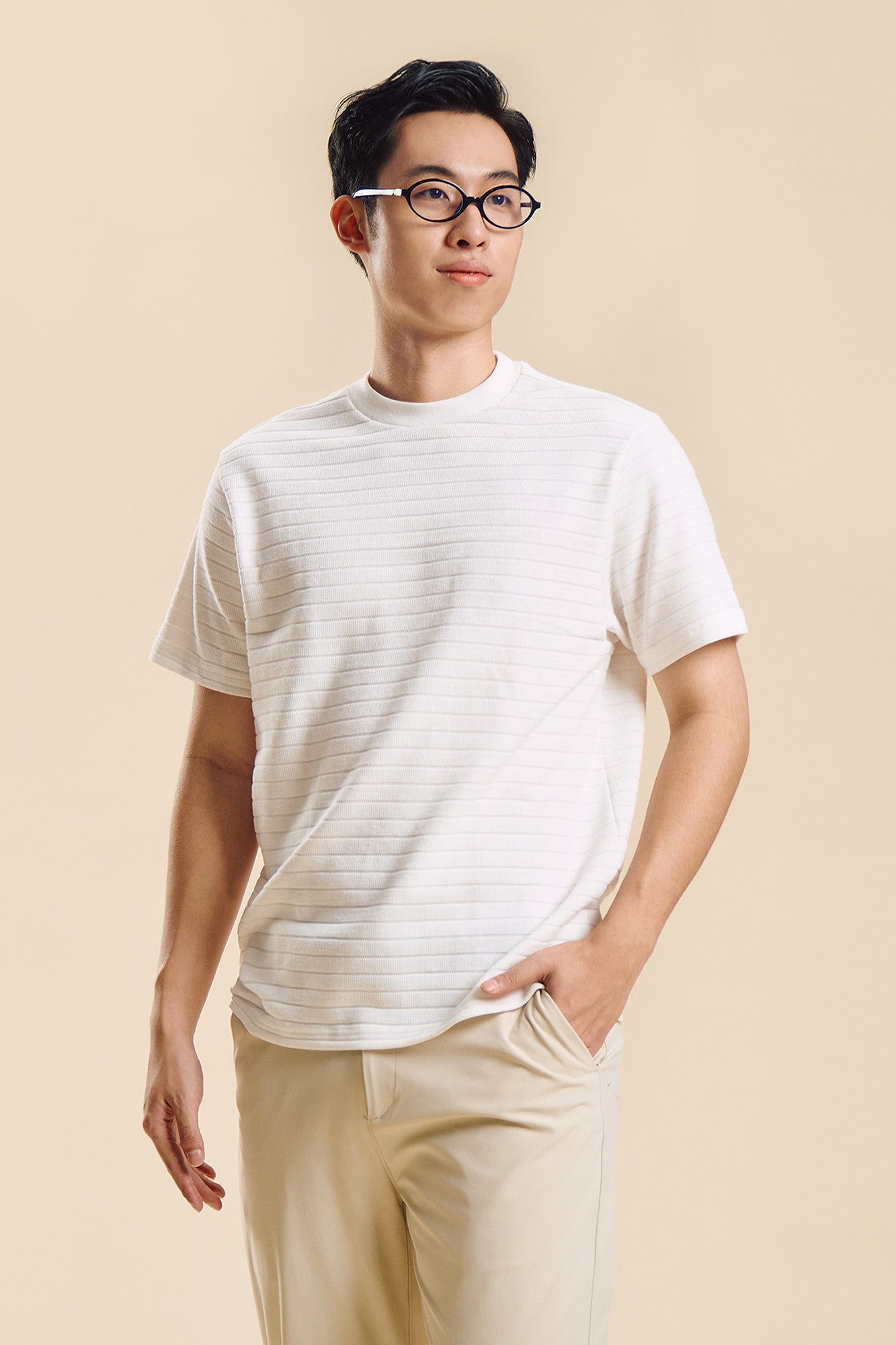 995986-Ivory (3).jpg