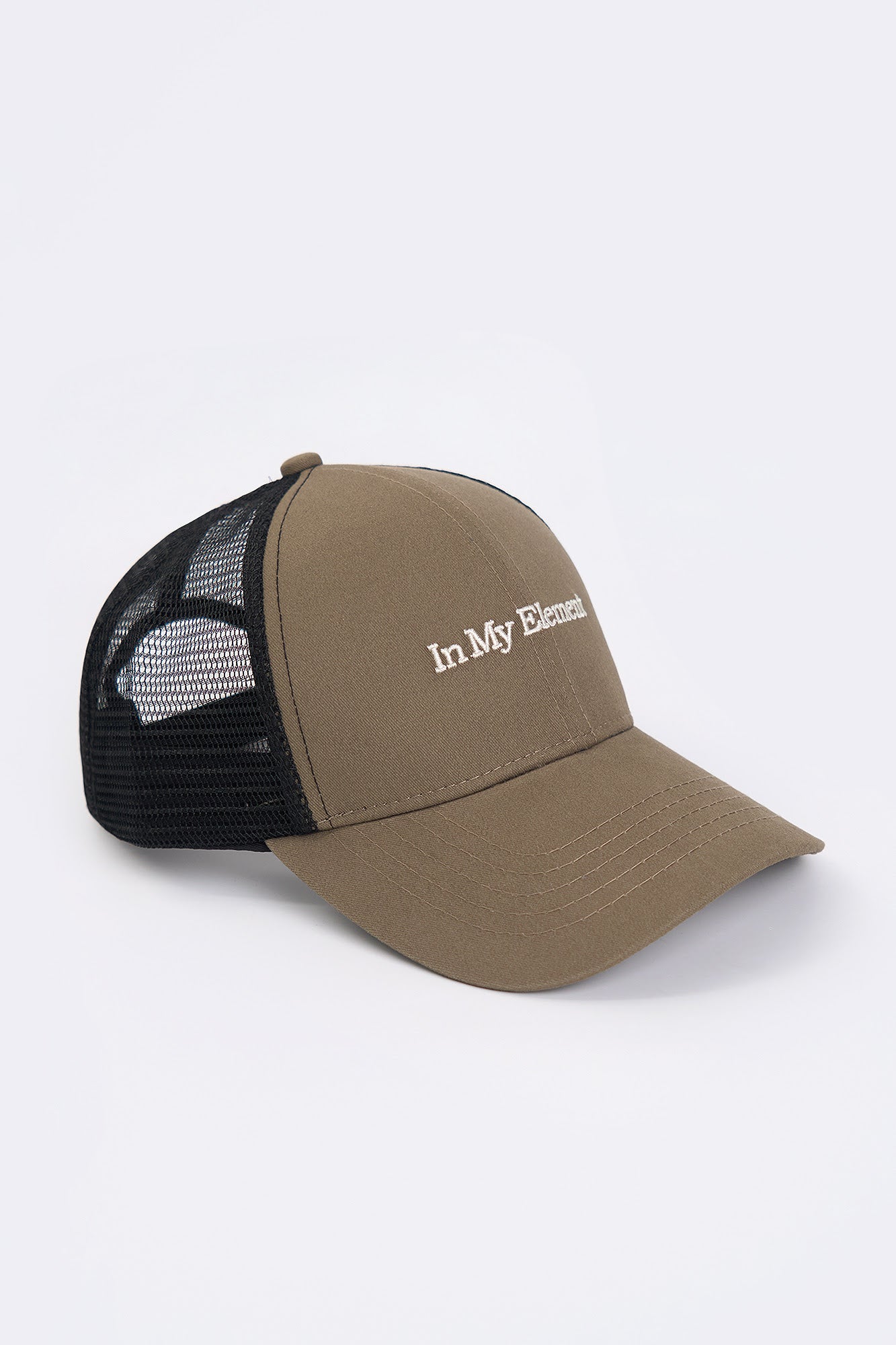 Embroidered Trucker Cap – PENSHOPPE