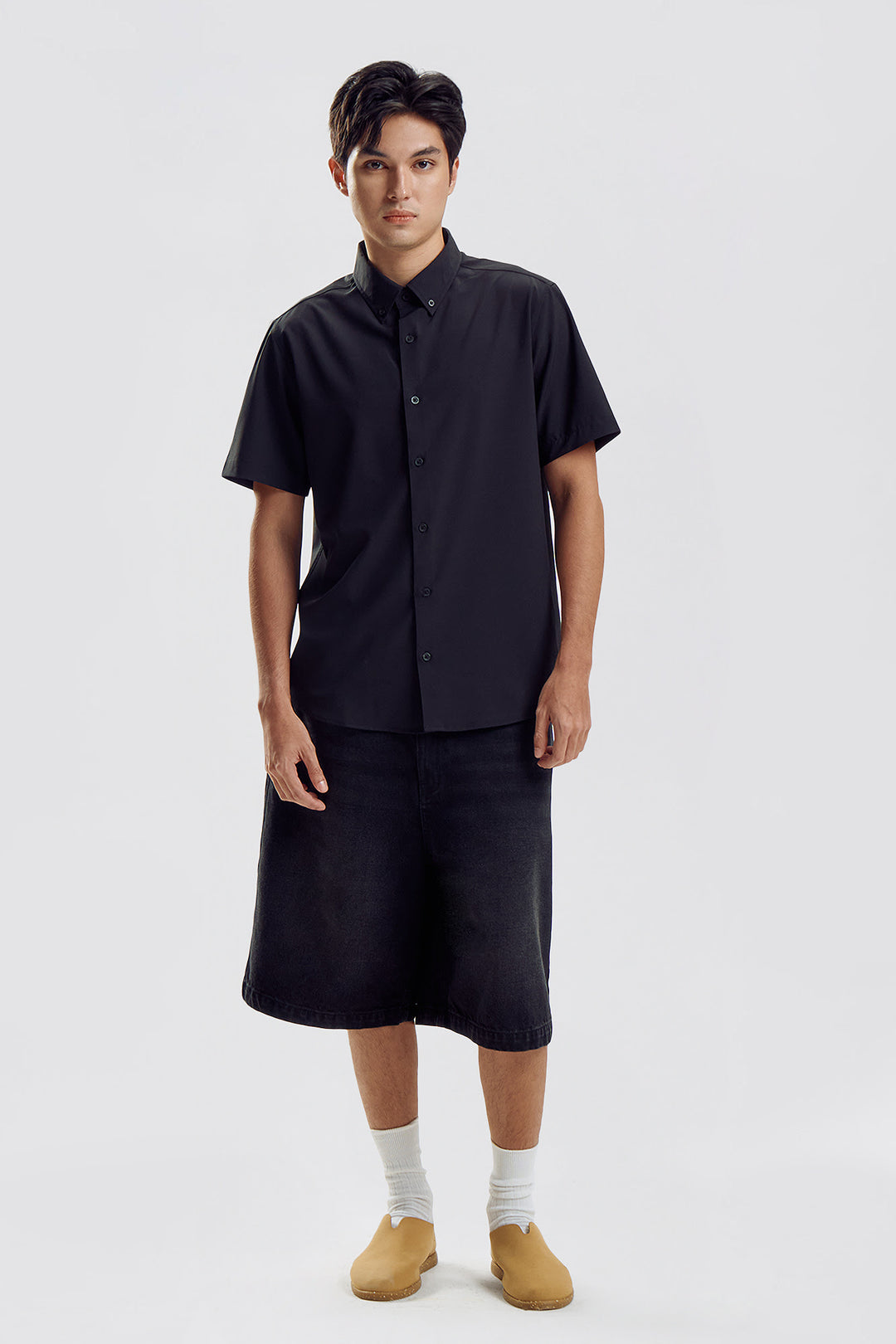 996026-Black (1).jpg