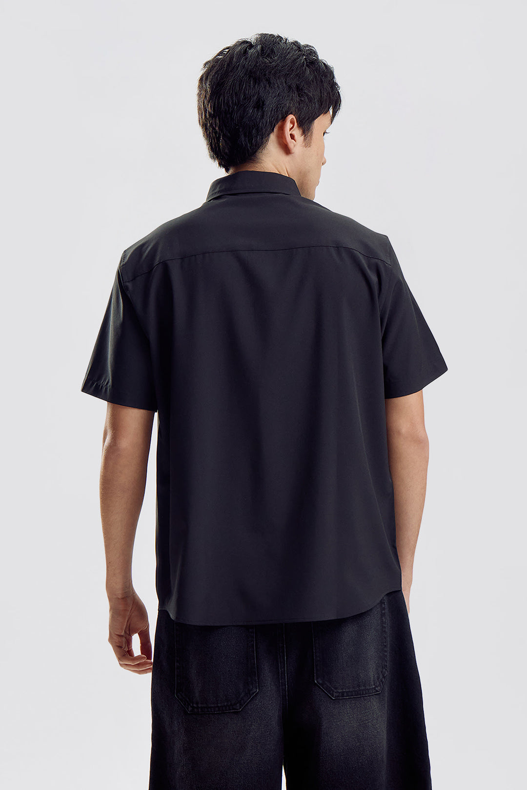 996026-Black (4).jpg