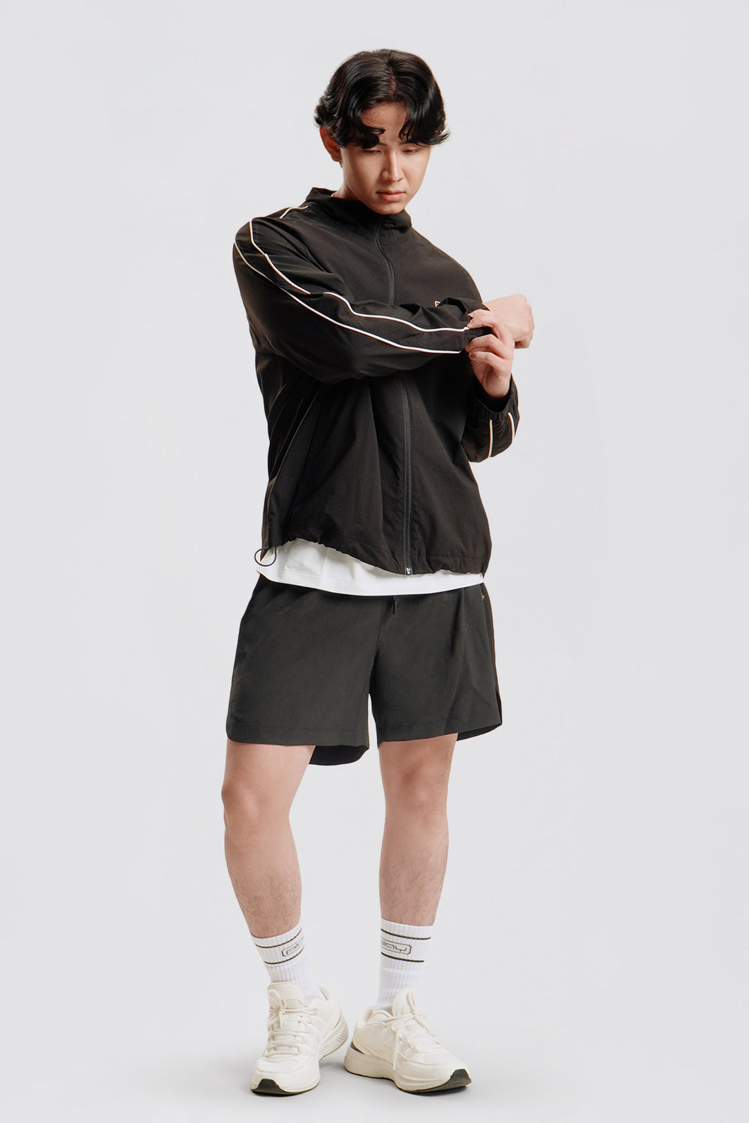 996353-Black (1).jpg