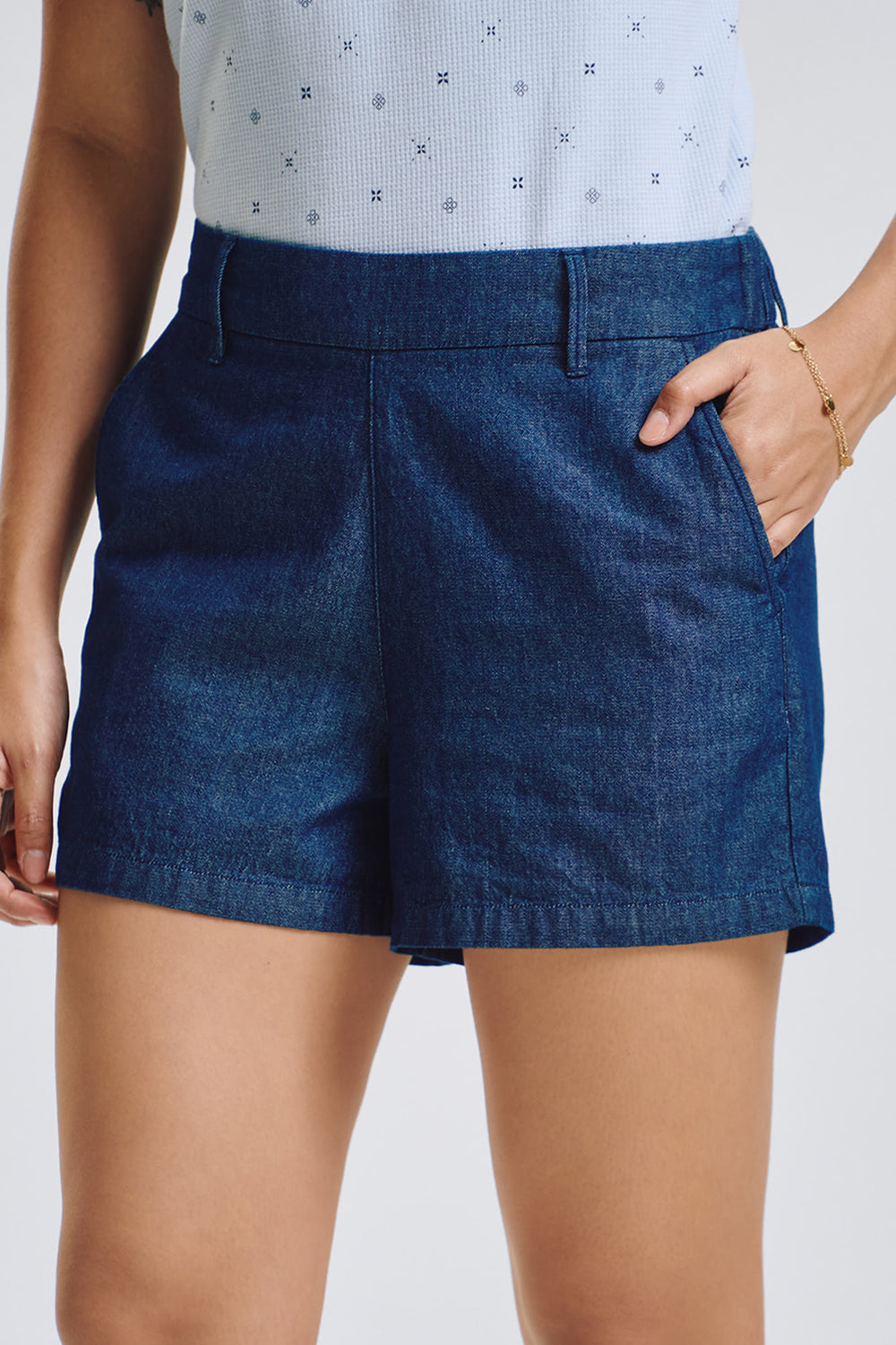 996367-Chambray (1).jpg