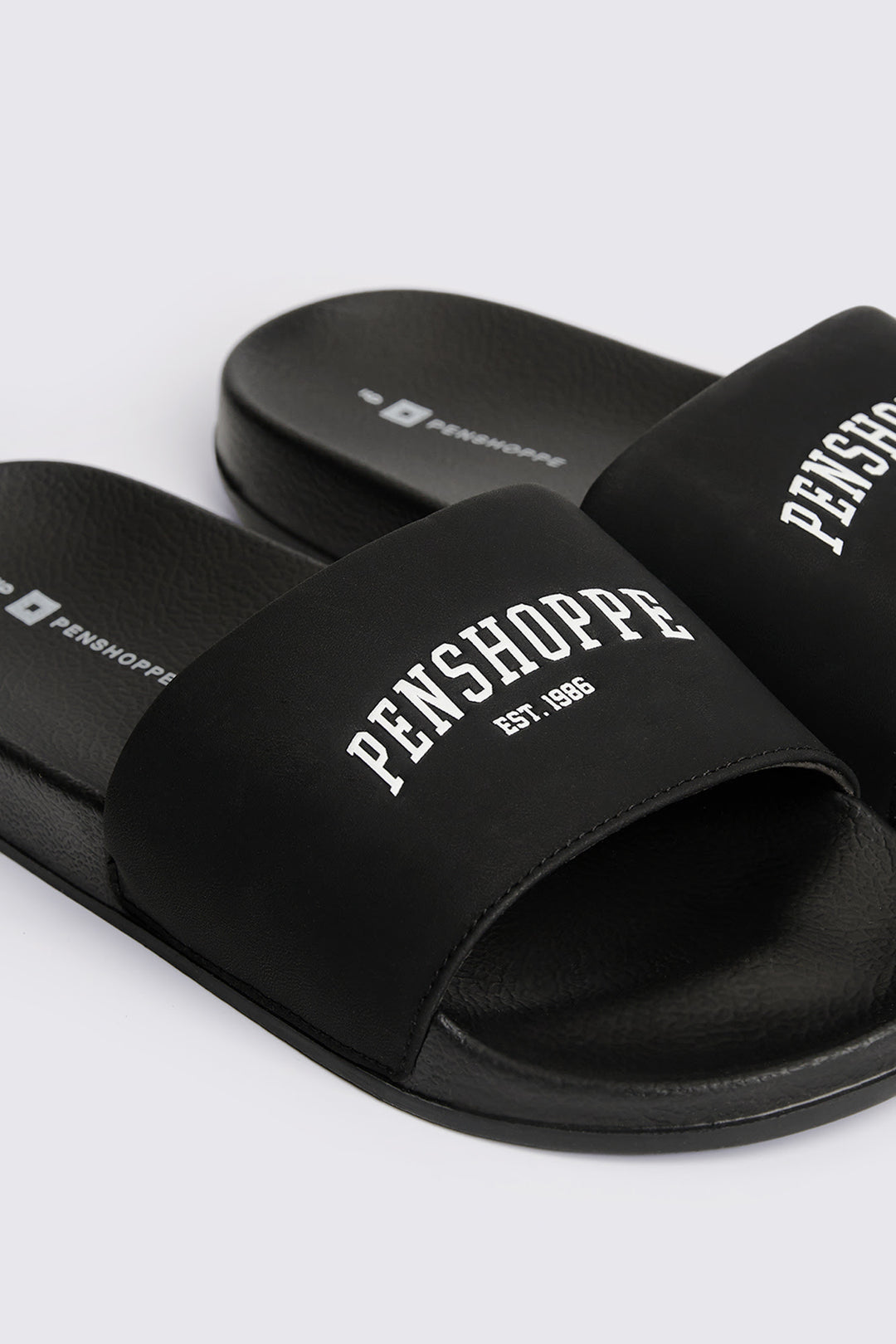 996602-Black (1).jpg