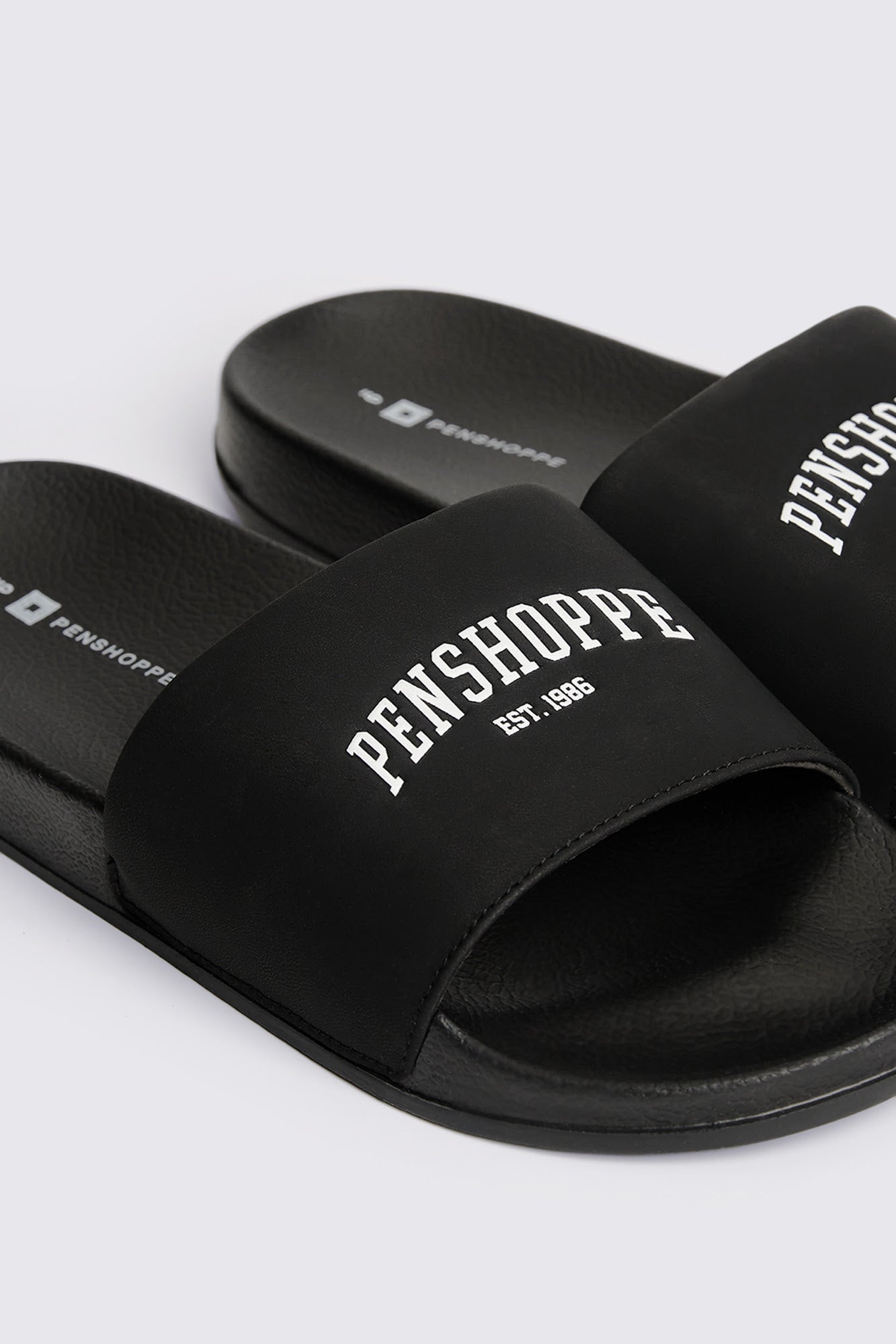 996602-Black (1).jpg