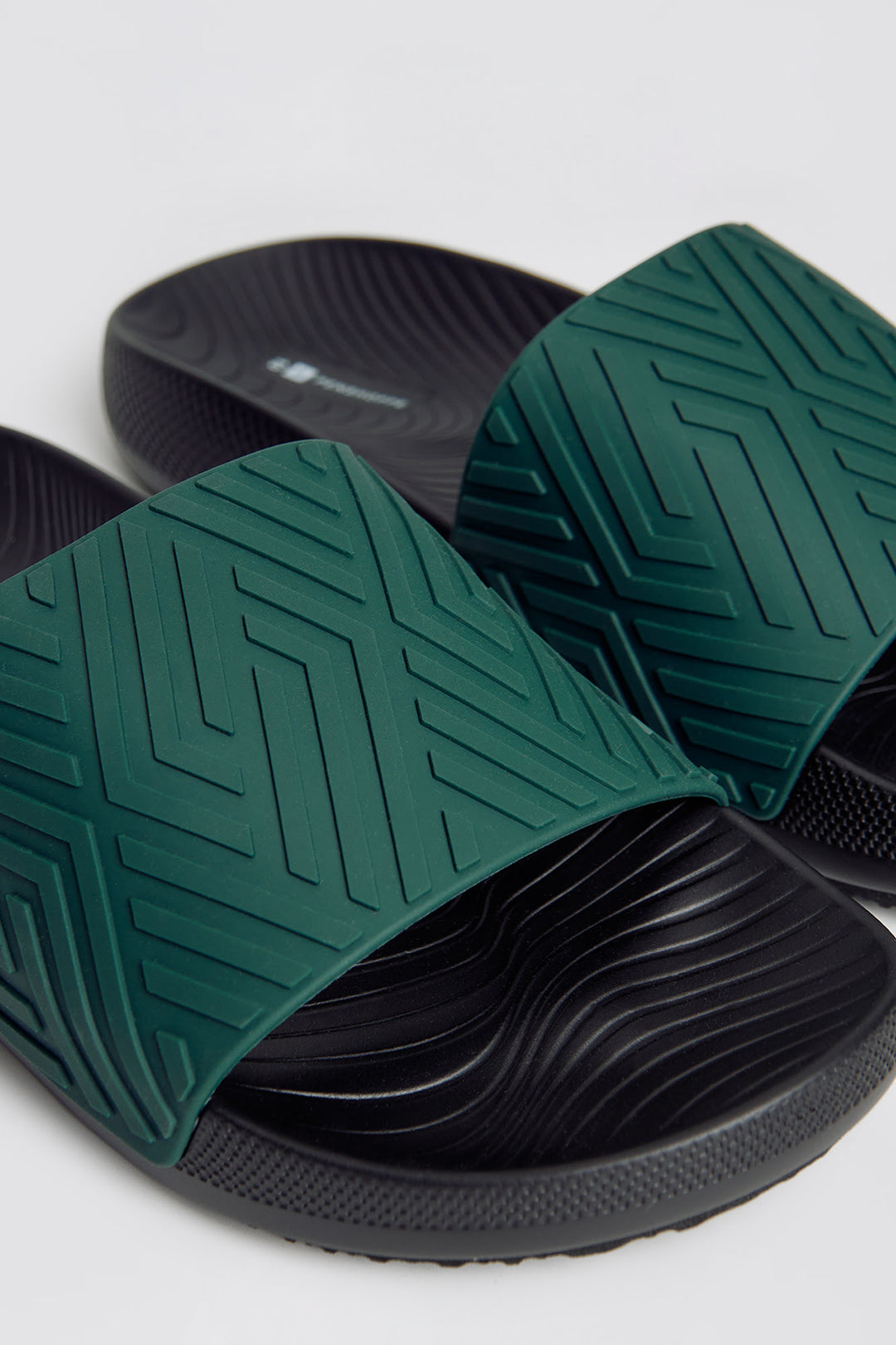 996611-Forest Green (1).jpg