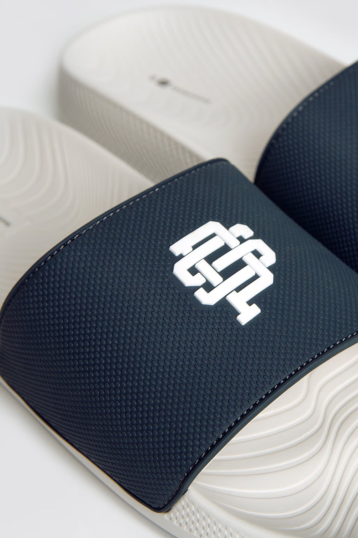 Men's Cushioned Slides